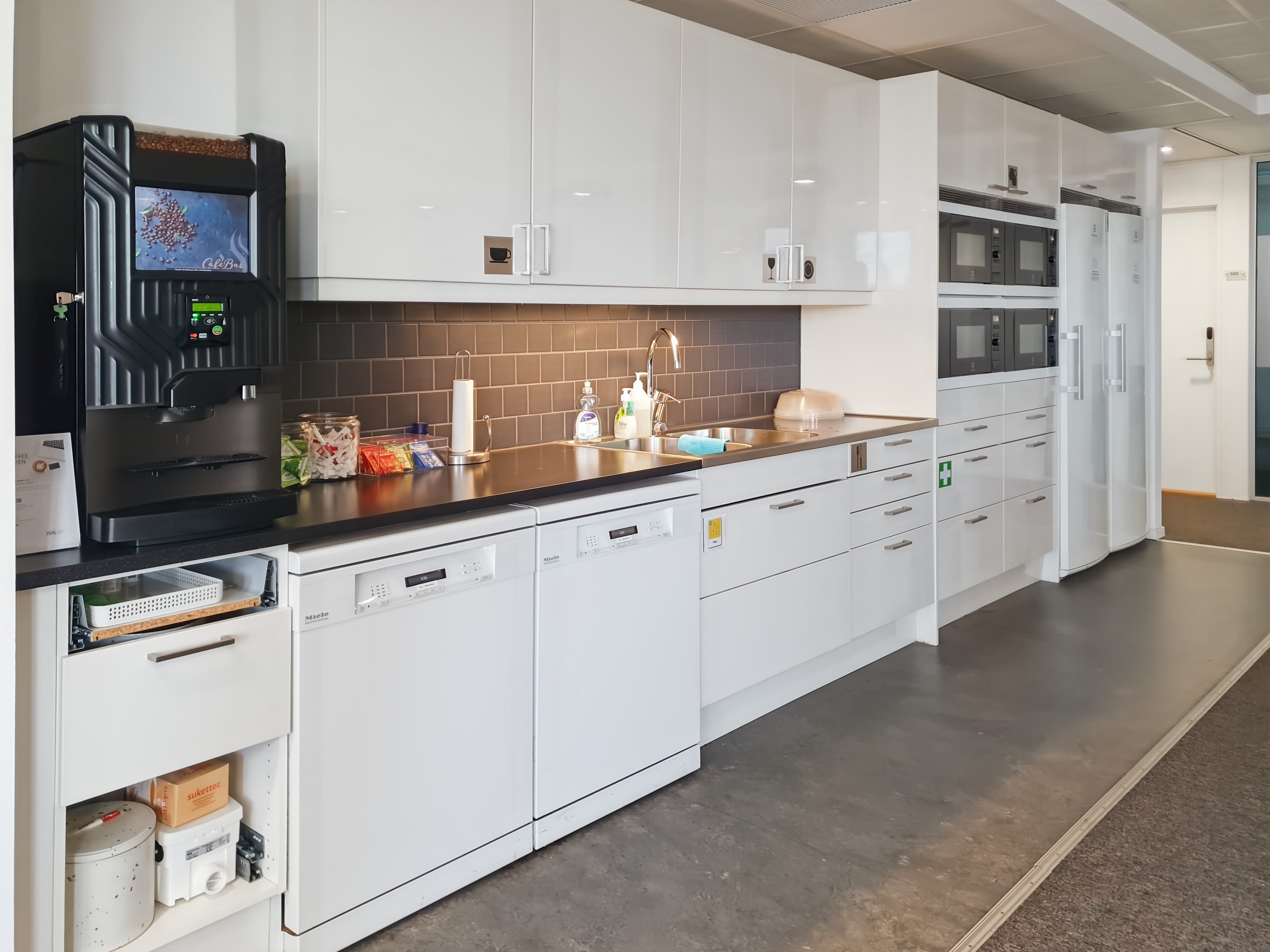 STOCKHOLM, Alvik image 2