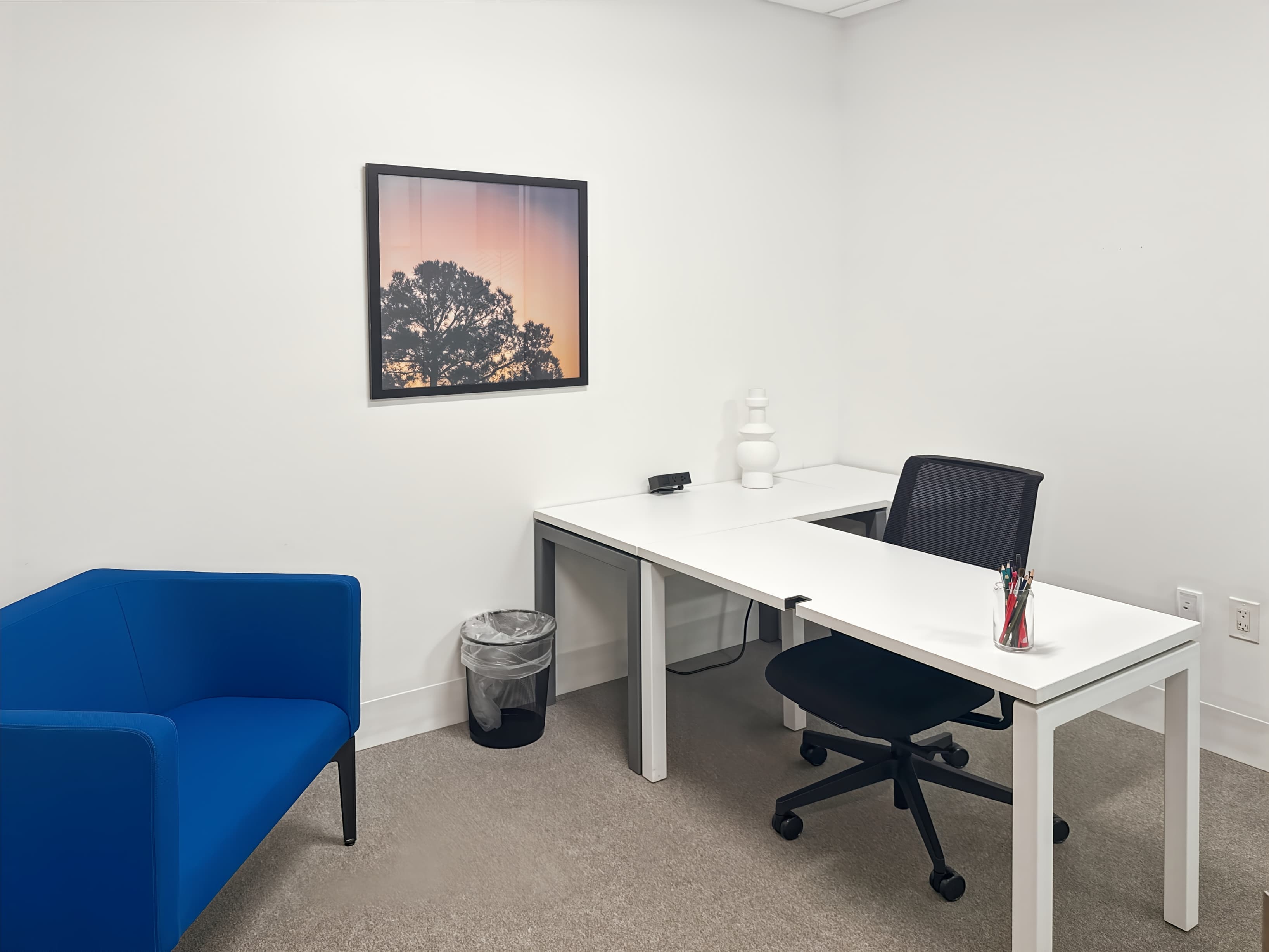 FL, Miami - Spaces CocoWalk image 8