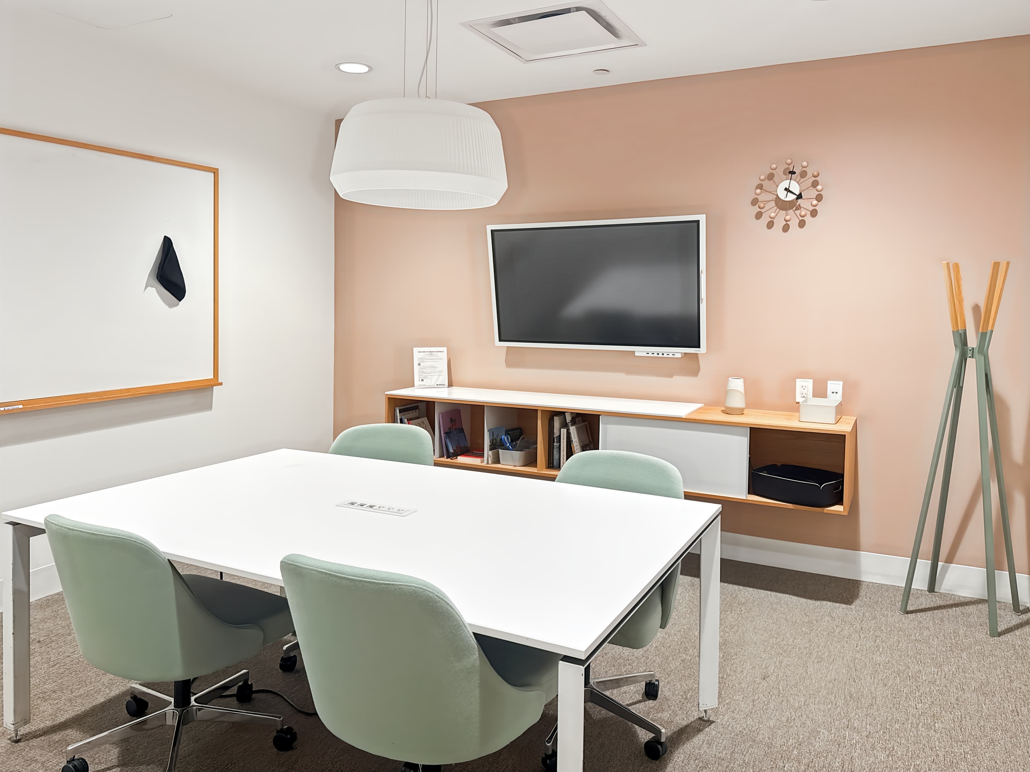 FL, Miami - Spaces CocoWalk image 5