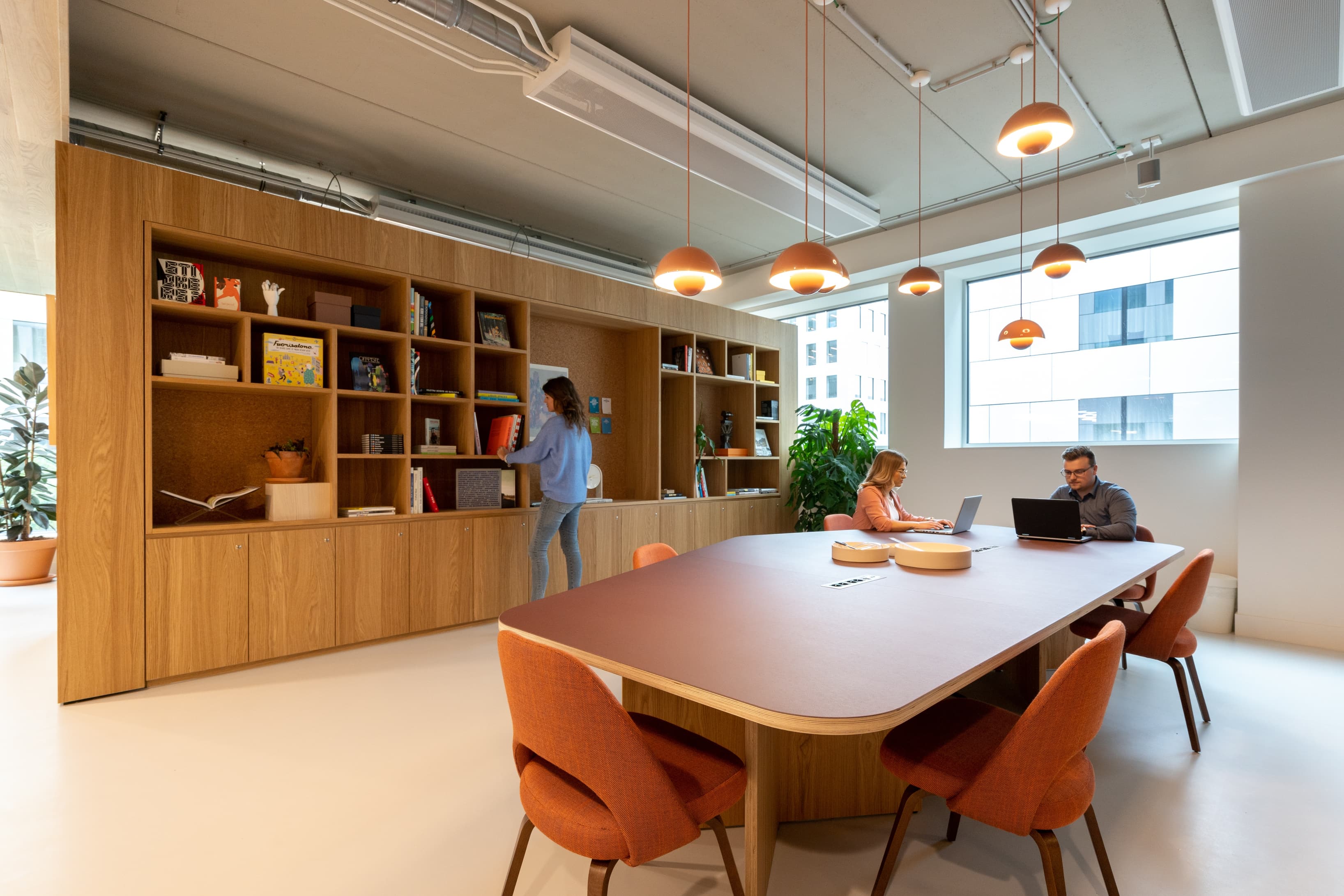 ANTWERP, Spaces Berchem Station Post X image 1