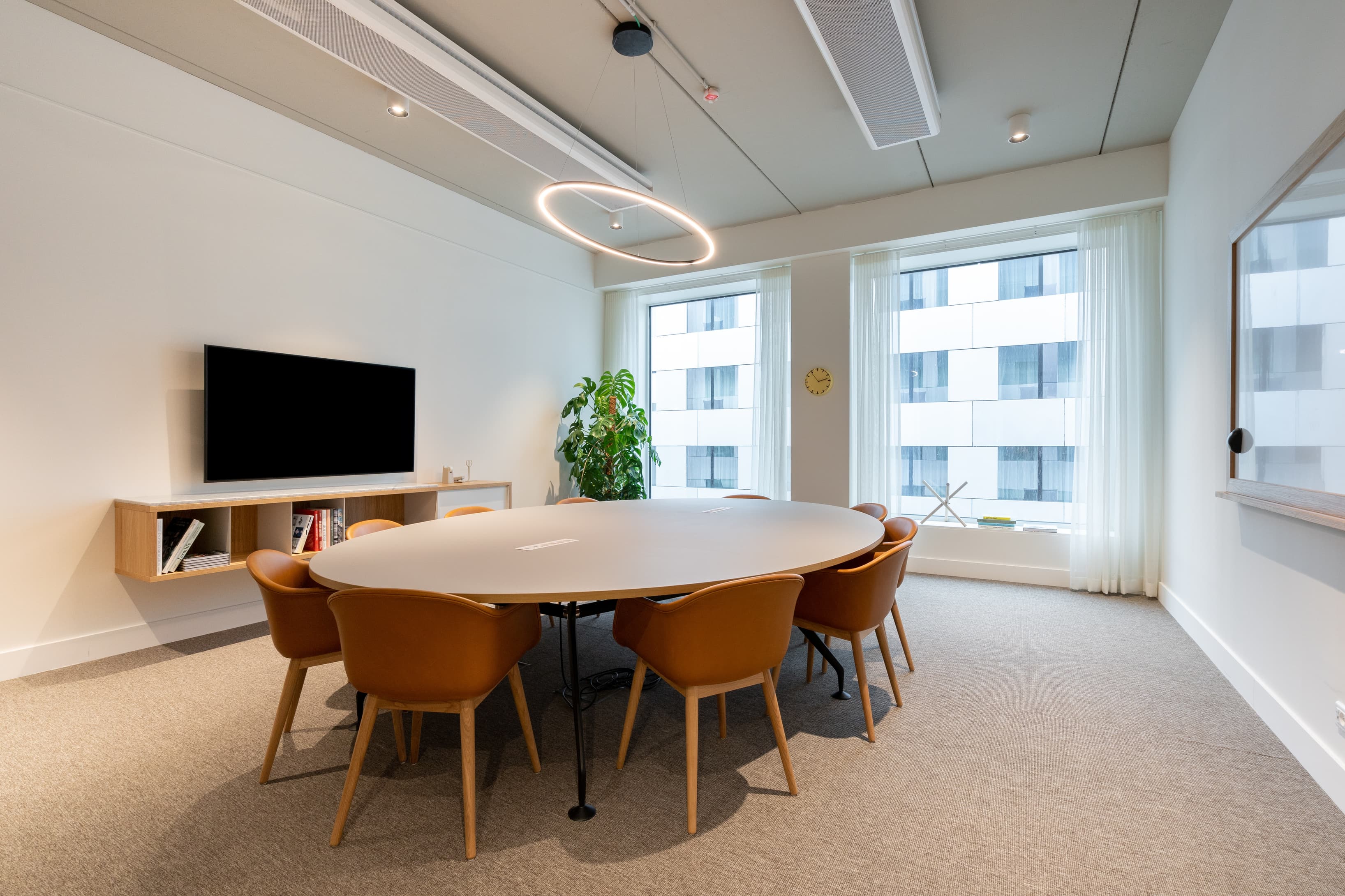 ANTWERP, Spaces Berchem Station Post X image 7