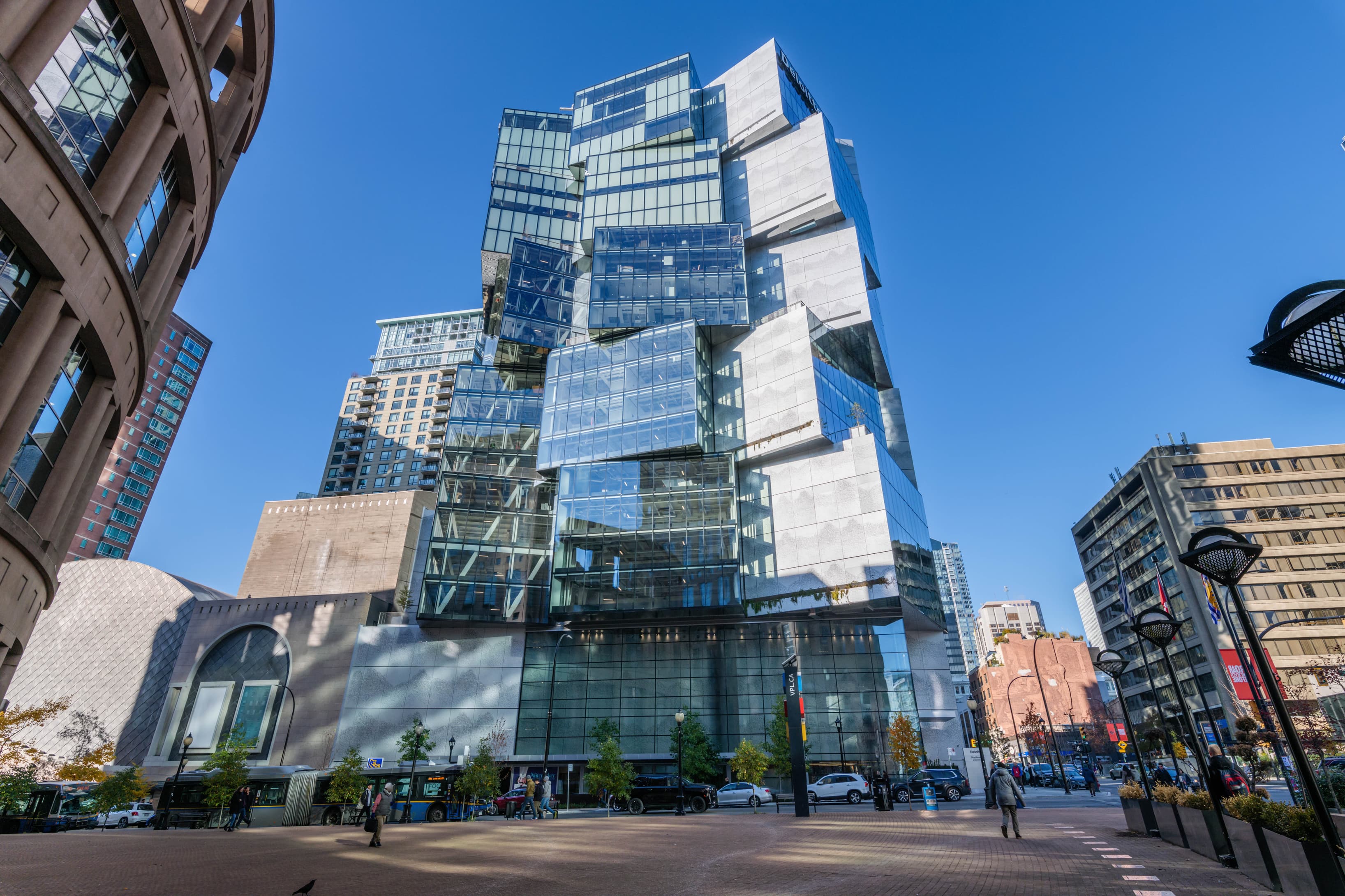 BC, Vancouver - Green Lamp image 3