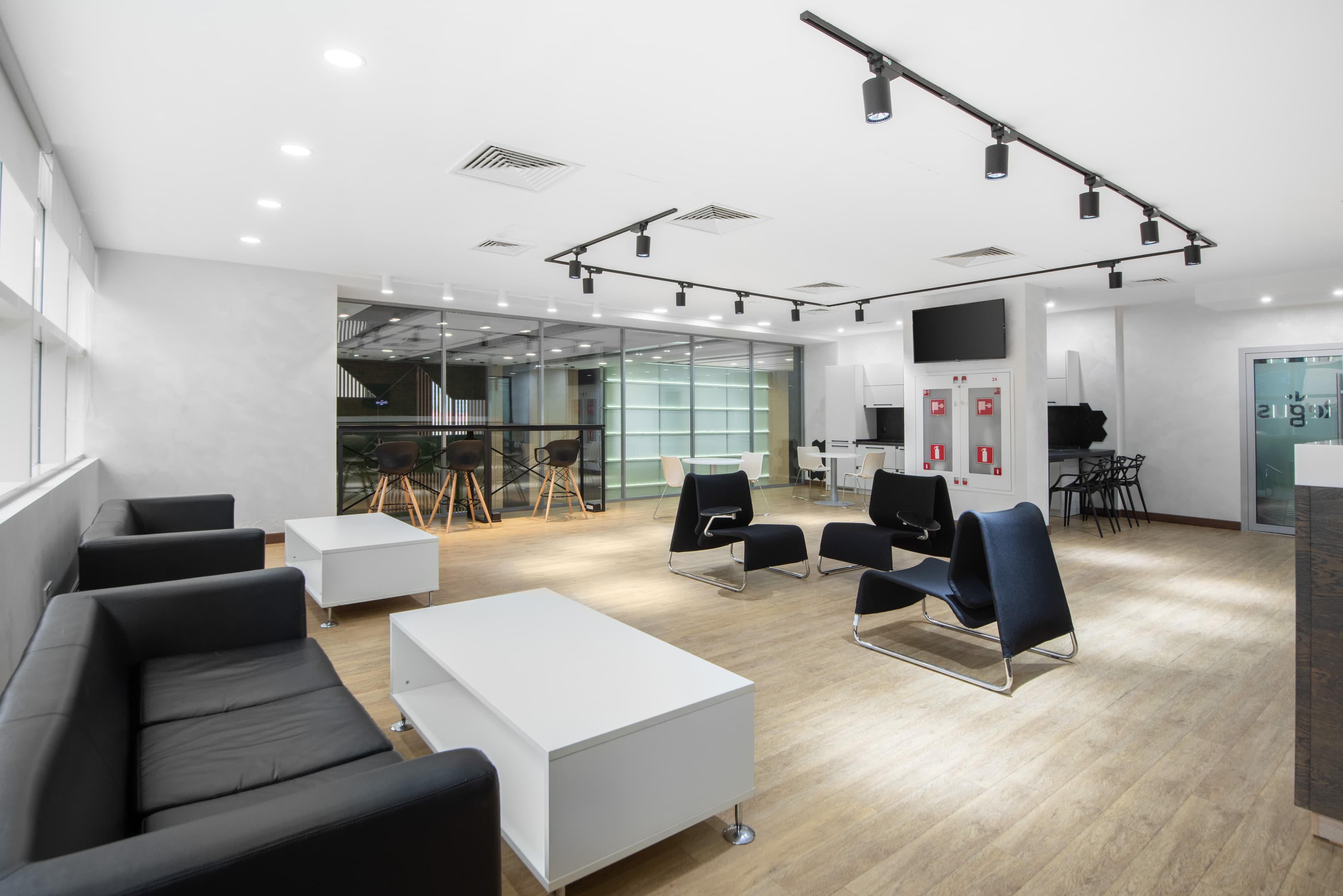 NUR-SULTAN, Emerald Tower image 1