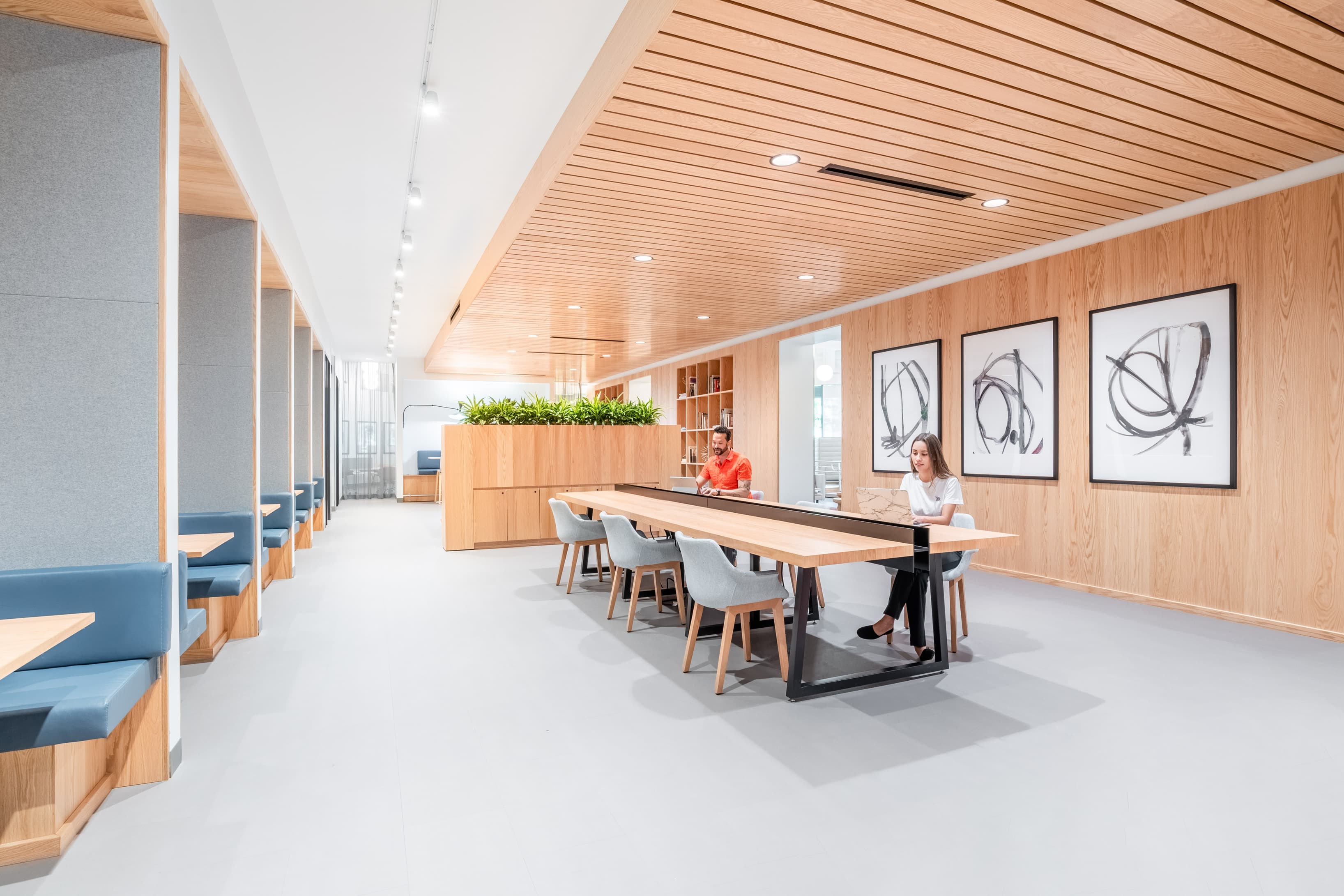 CA, Santa Monica - Spaces Water Garden image 13 CA, Santa Monica - Spaces Water Garden image 13