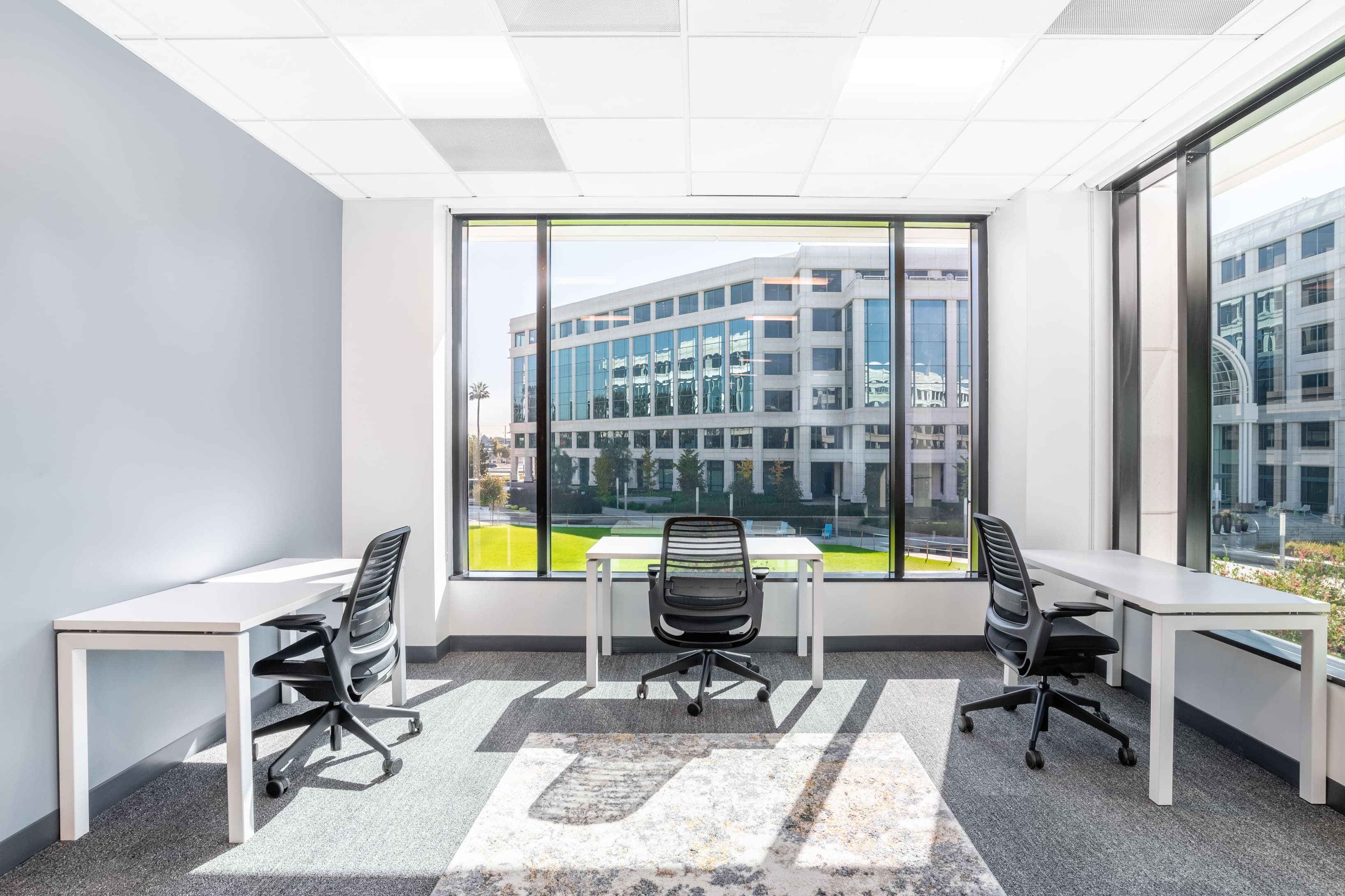 CA, Santa Monica - Spaces Water Garden image 12 CA, Santa Monica - Spaces Water Garden image 12