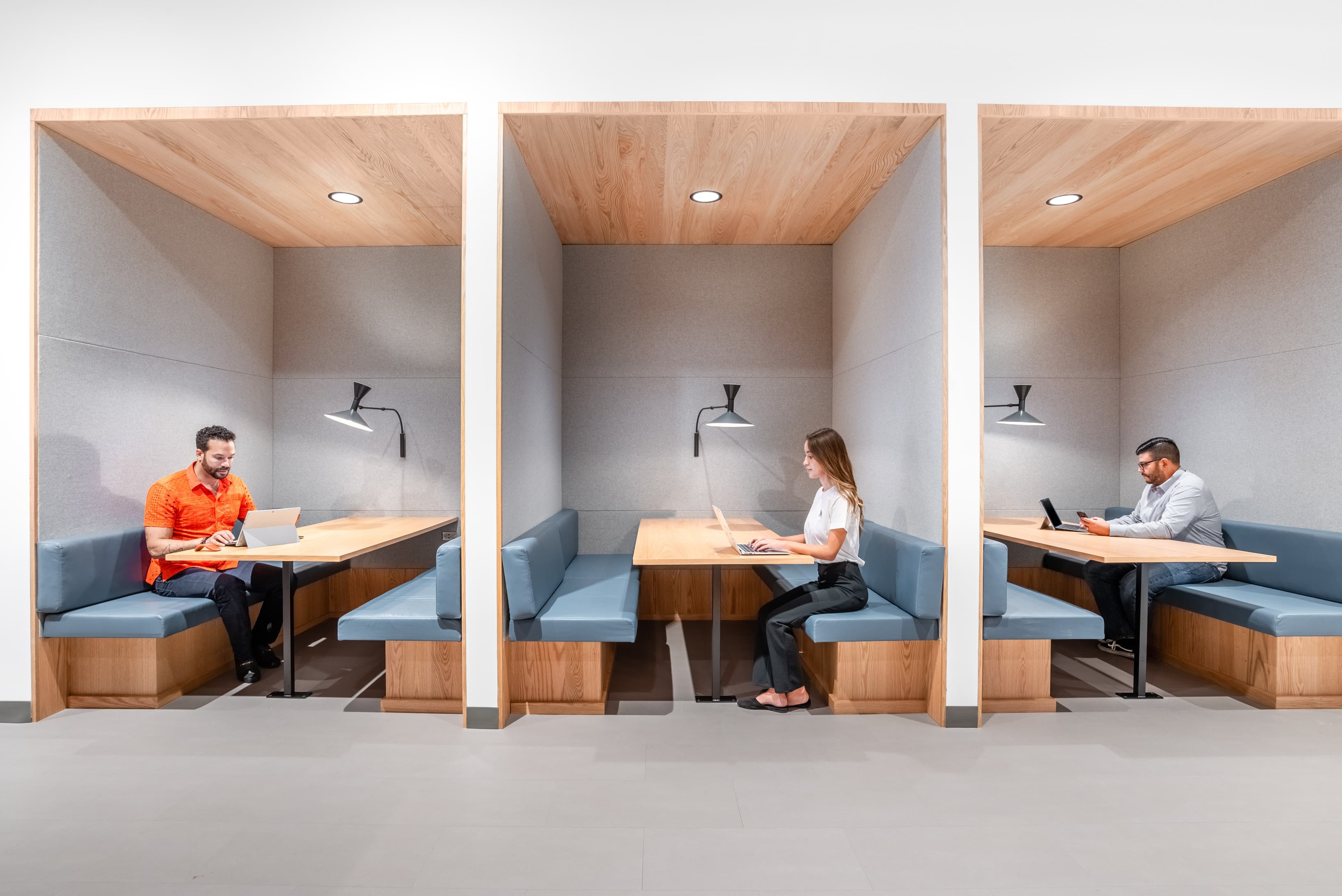 CA, Santa Monica - Spaces Water Garden image 1 CA, Santa Monica - Spaces Water Garden image 1