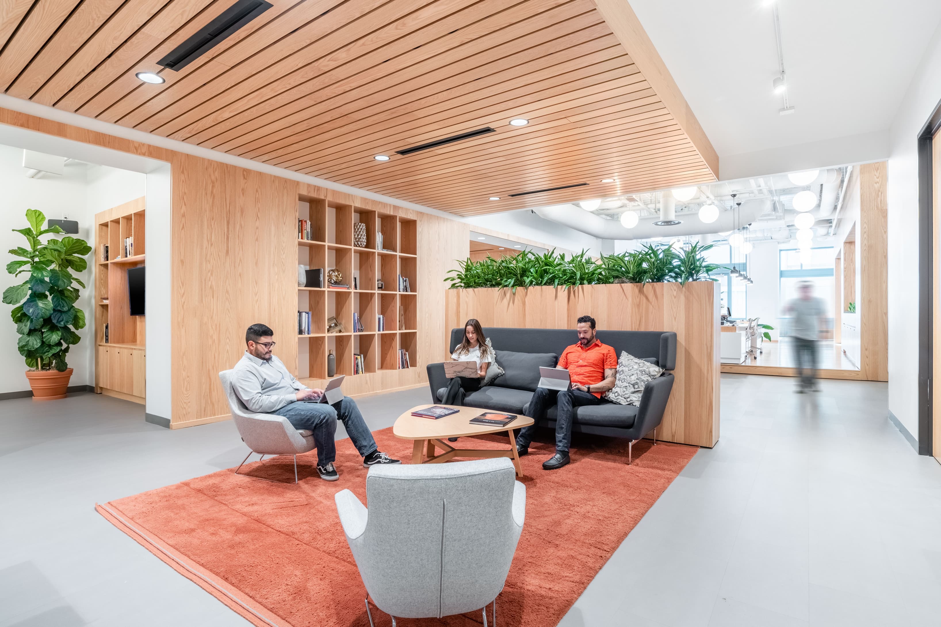 CA, Santa Monica - Spaces Water Garden image 7 CA, Santa Monica - Spaces Water Garden image 7