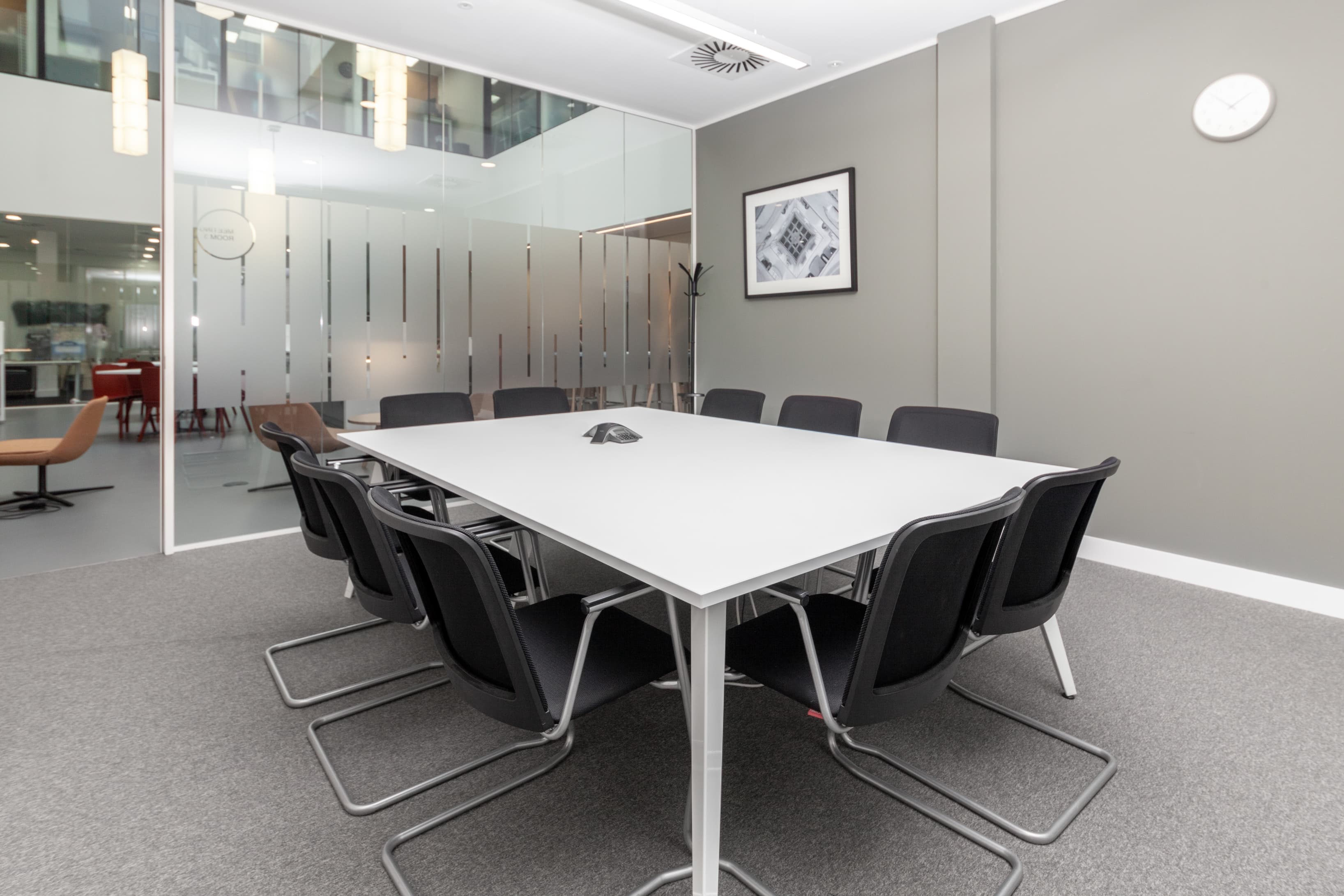 CRAWLEY, Gatwick Airport Manor Royal image 9 CRAWLEY, Gatwick Airport Manor Royal image 9