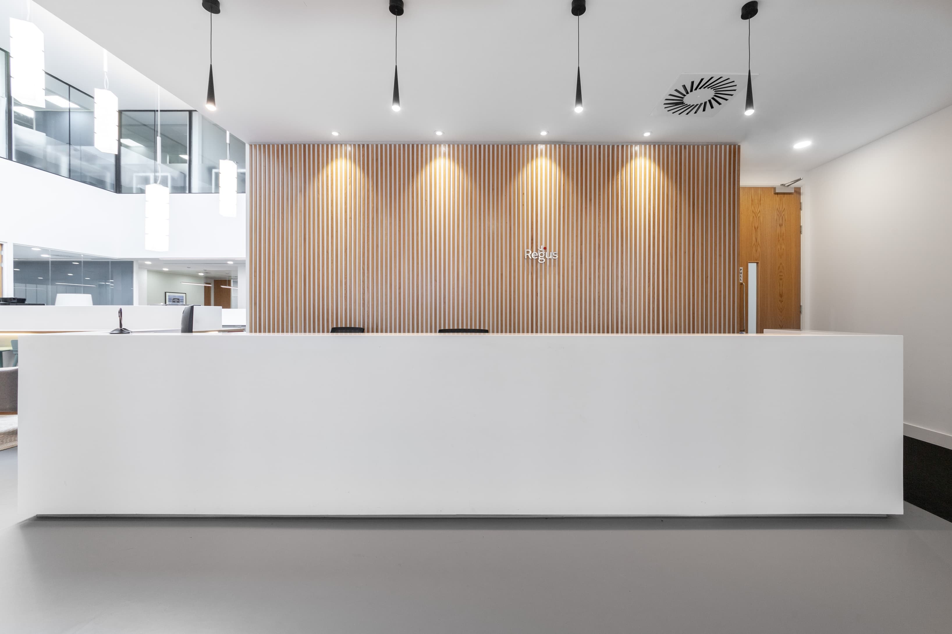 CRAWLEY, Gatwick Airport Manor Royal image 5 CRAWLEY, Gatwick Airport Manor Royal image 5