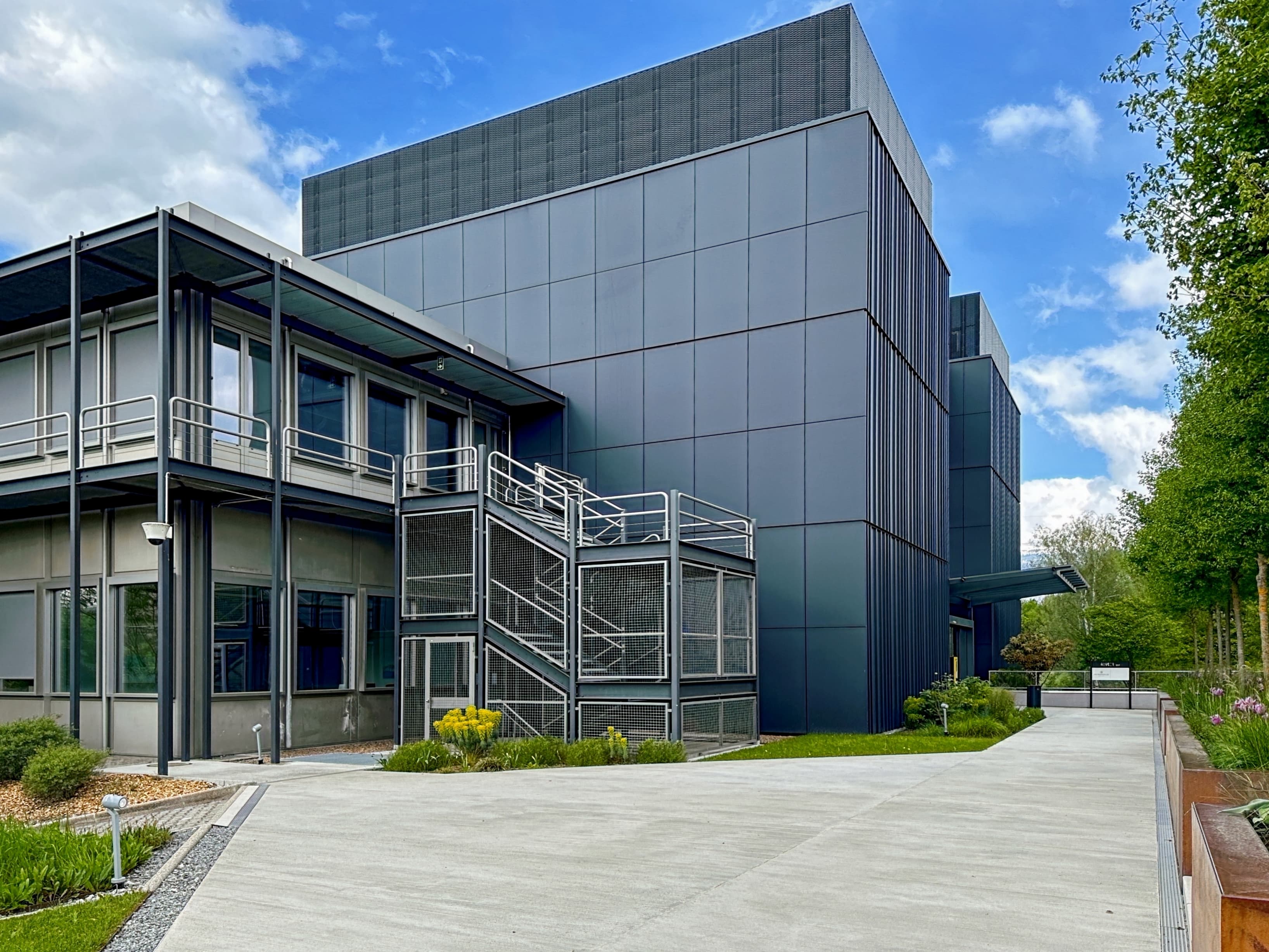 Geneva, Meyrin, The Hive image 11