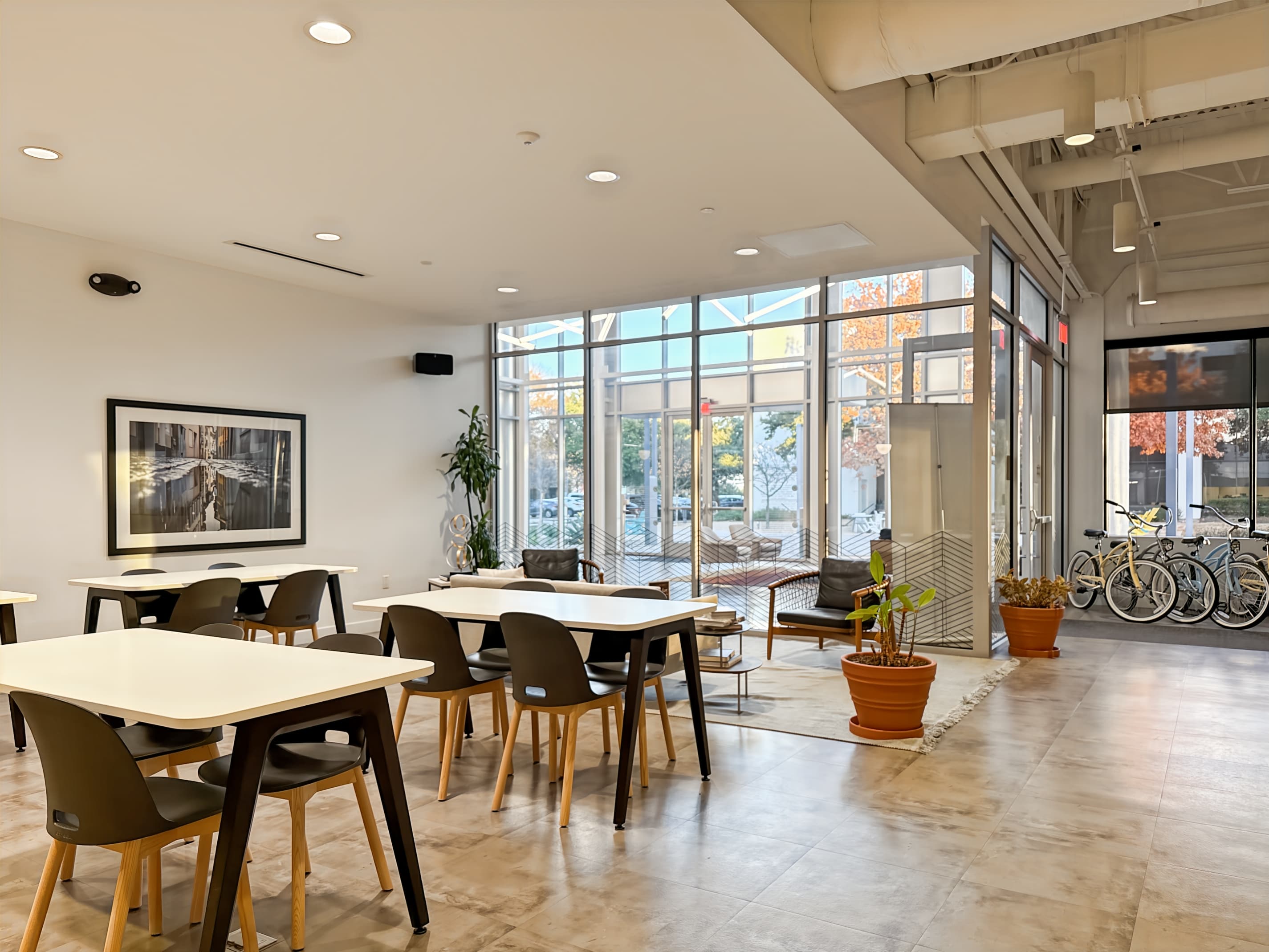 TX, Plano - Spaces Legacy Central image 2