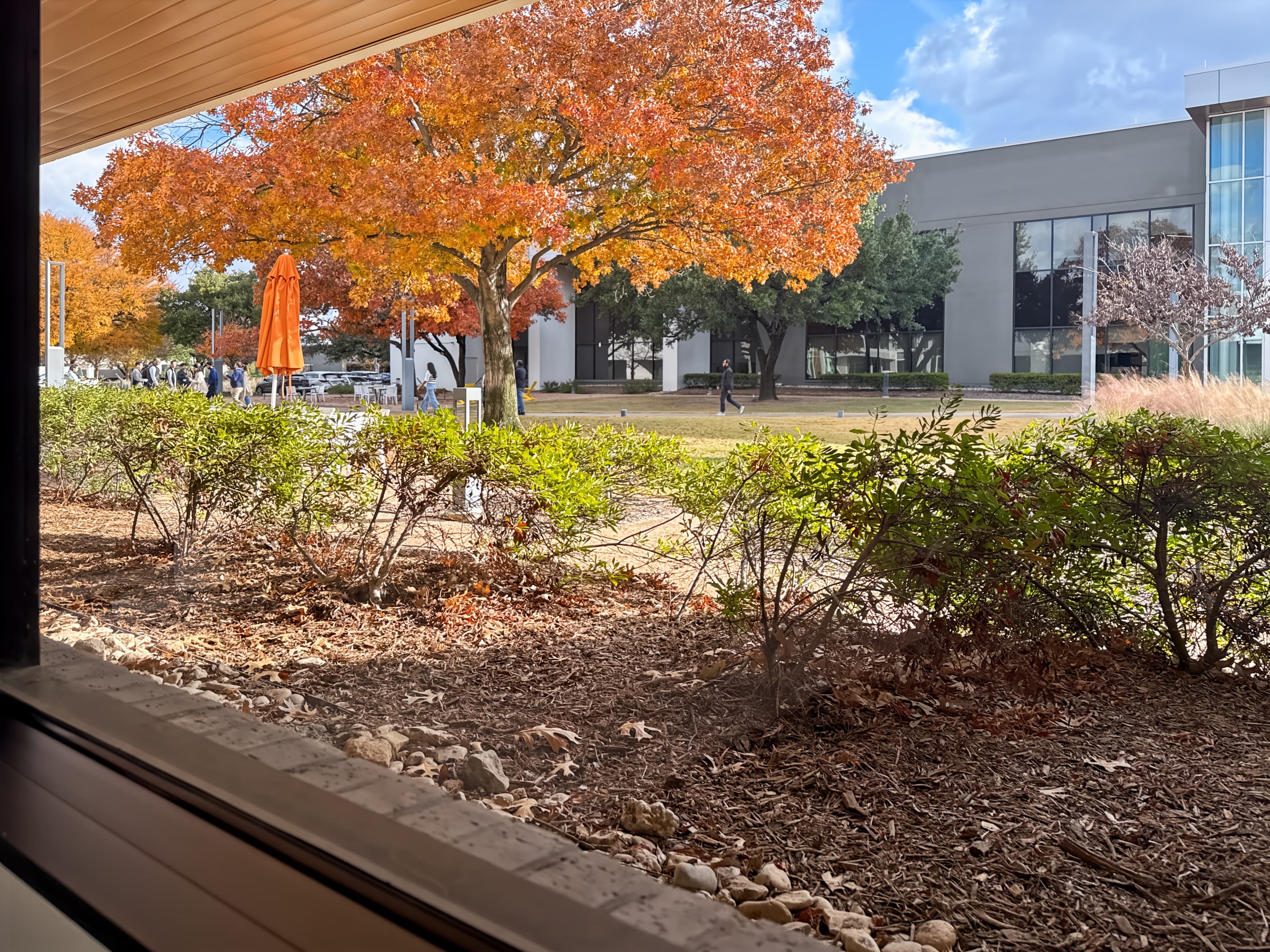 TX, Plano - Spaces Legacy Central image 14