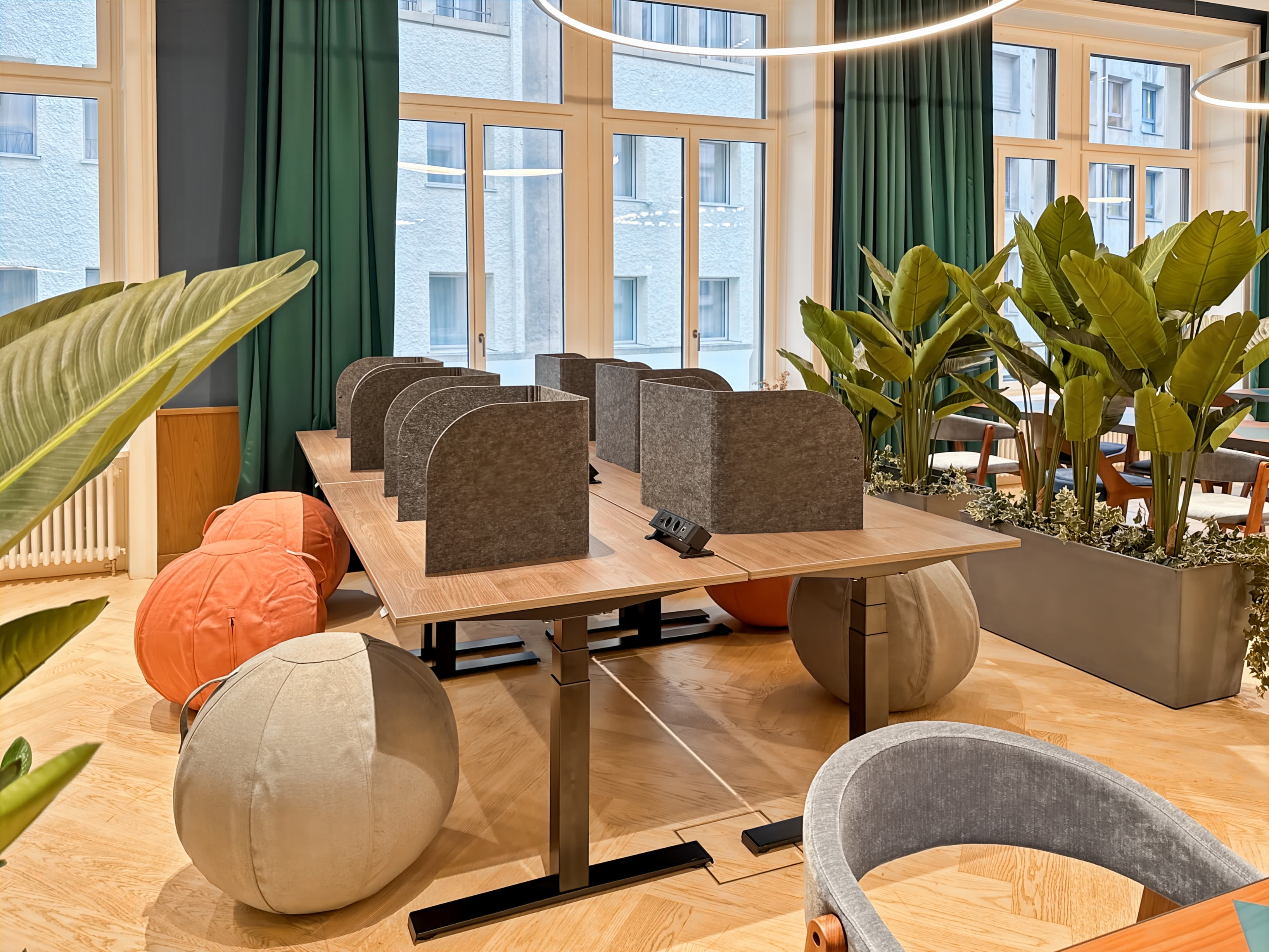 ZURICH, Signature Bahnhofplatz image 12 ZURICH, Signature Bahnhofplatz image 12