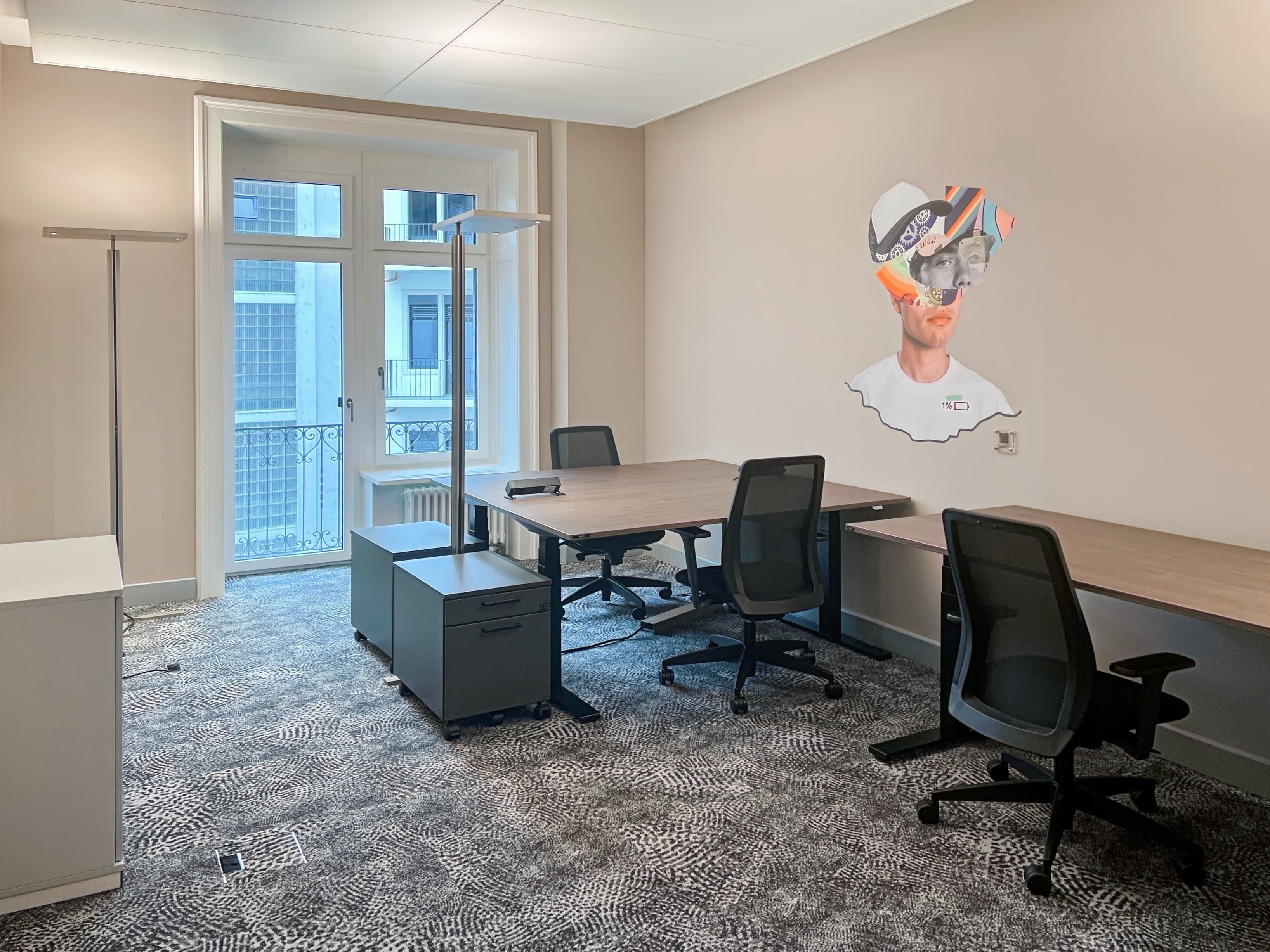 ZURICH, Signature Bahnhofplatz image 19 ZURICH, Signature Bahnhofplatz image 19