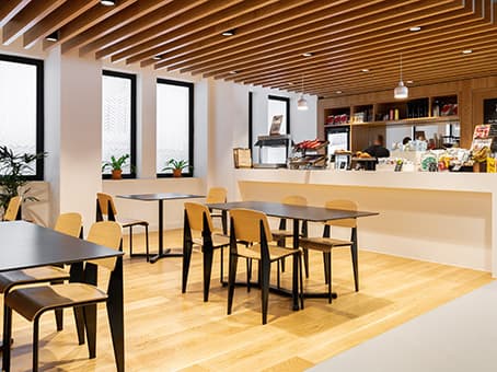 LONDON, Spaces, Euston Road image 3