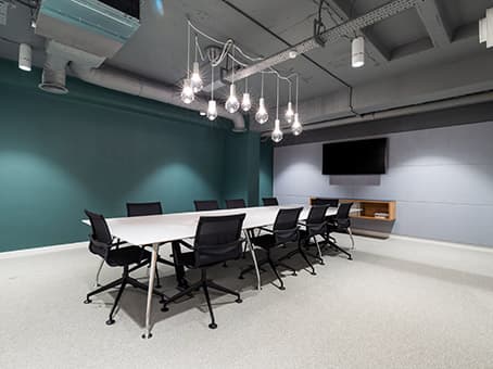 LONDON, Spaces, Euston Road image 9