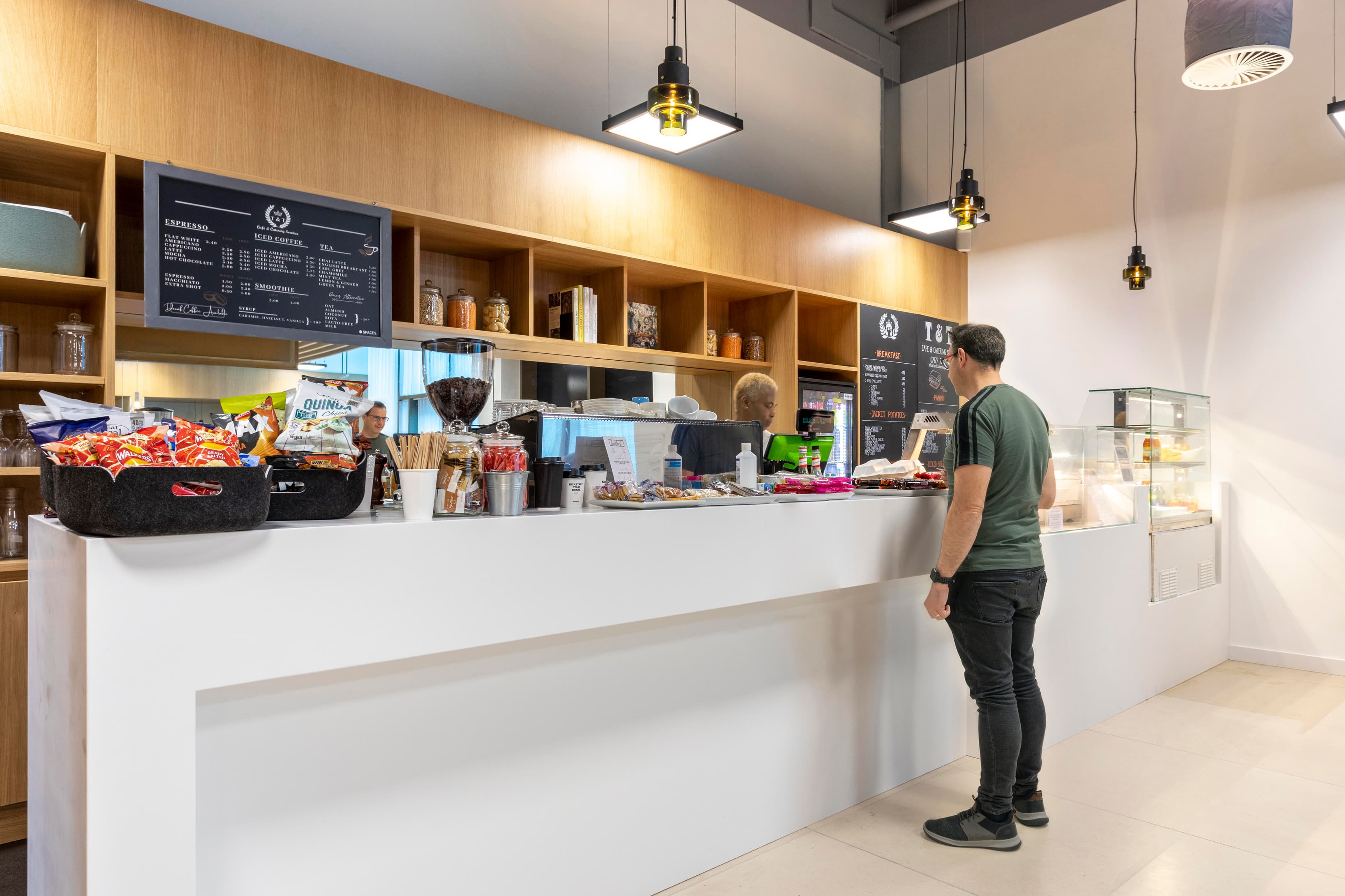 MILTON KEYNES, Spaces, Avebury Boulevard image 5 MILTON KEYNES, Spaces, Avebury Boulevard image 5