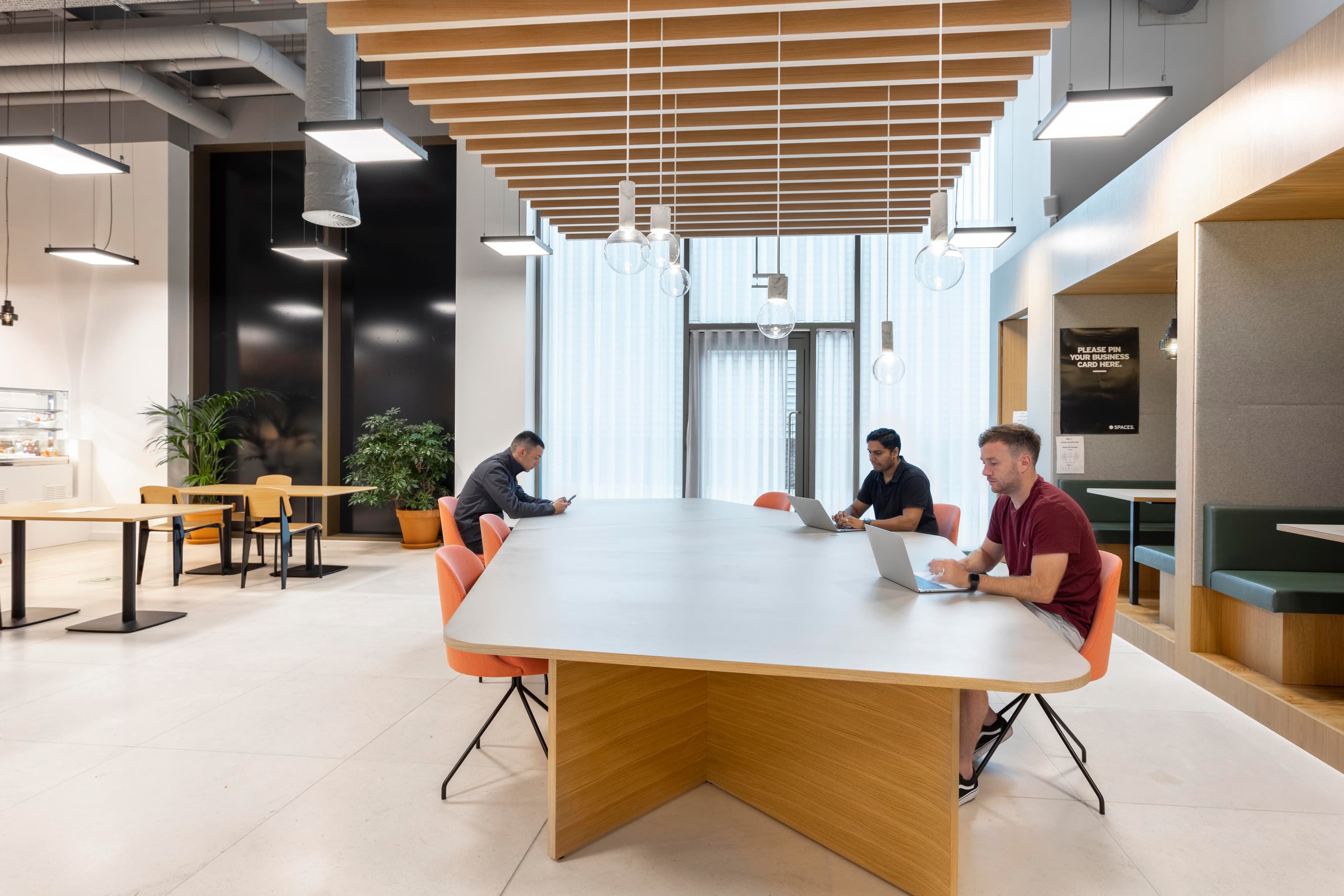 MILTON KEYNES, Spaces, Avebury Boulevard image 2 MILTON KEYNES, Spaces, Avebury Boulevard image 2