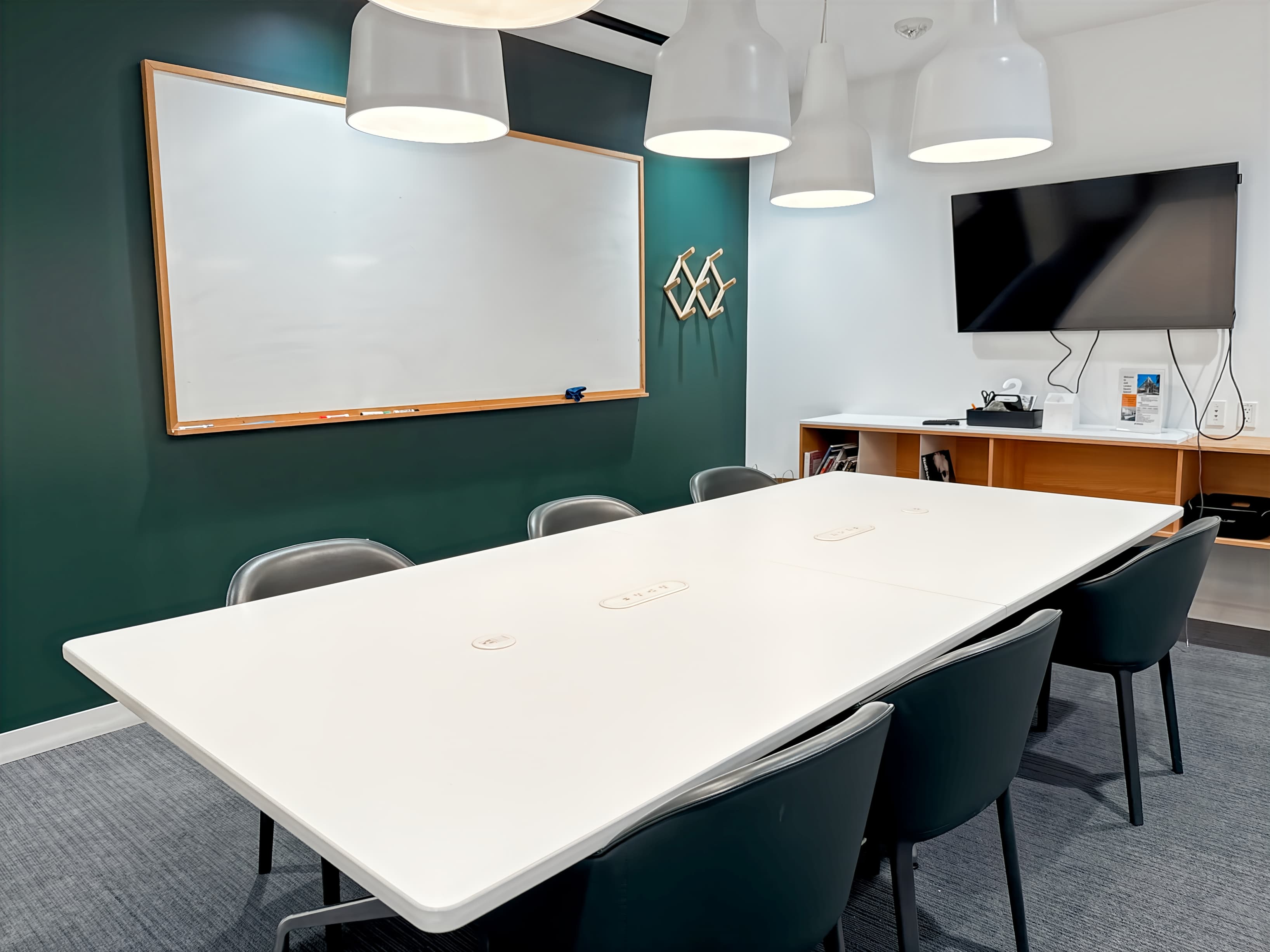 CA, Oakland - Spaces Jack London Square image 2 CA, Oakland - Spaces Jack London Square image 2