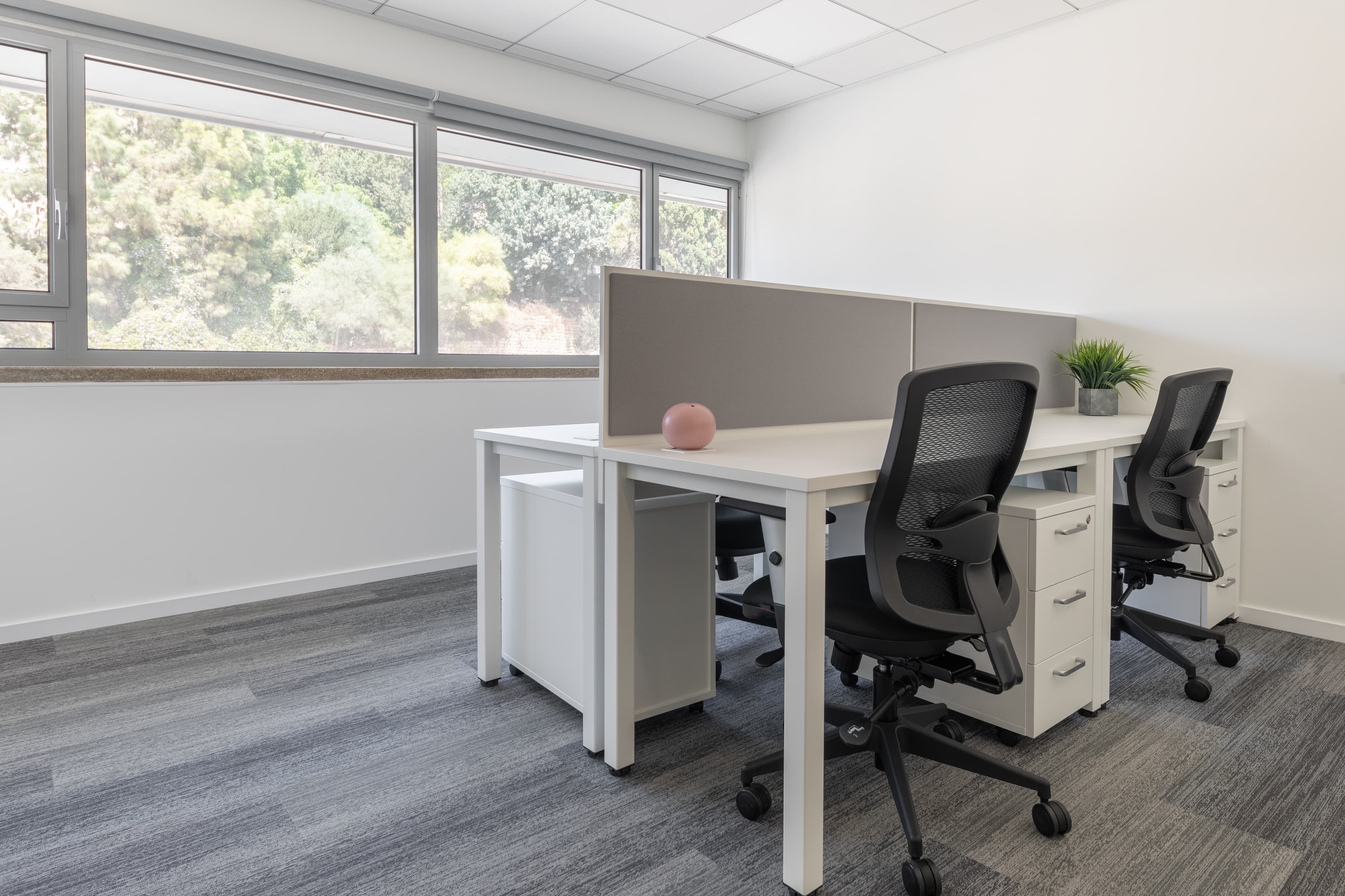 NAZARETH, Business Centre image 5