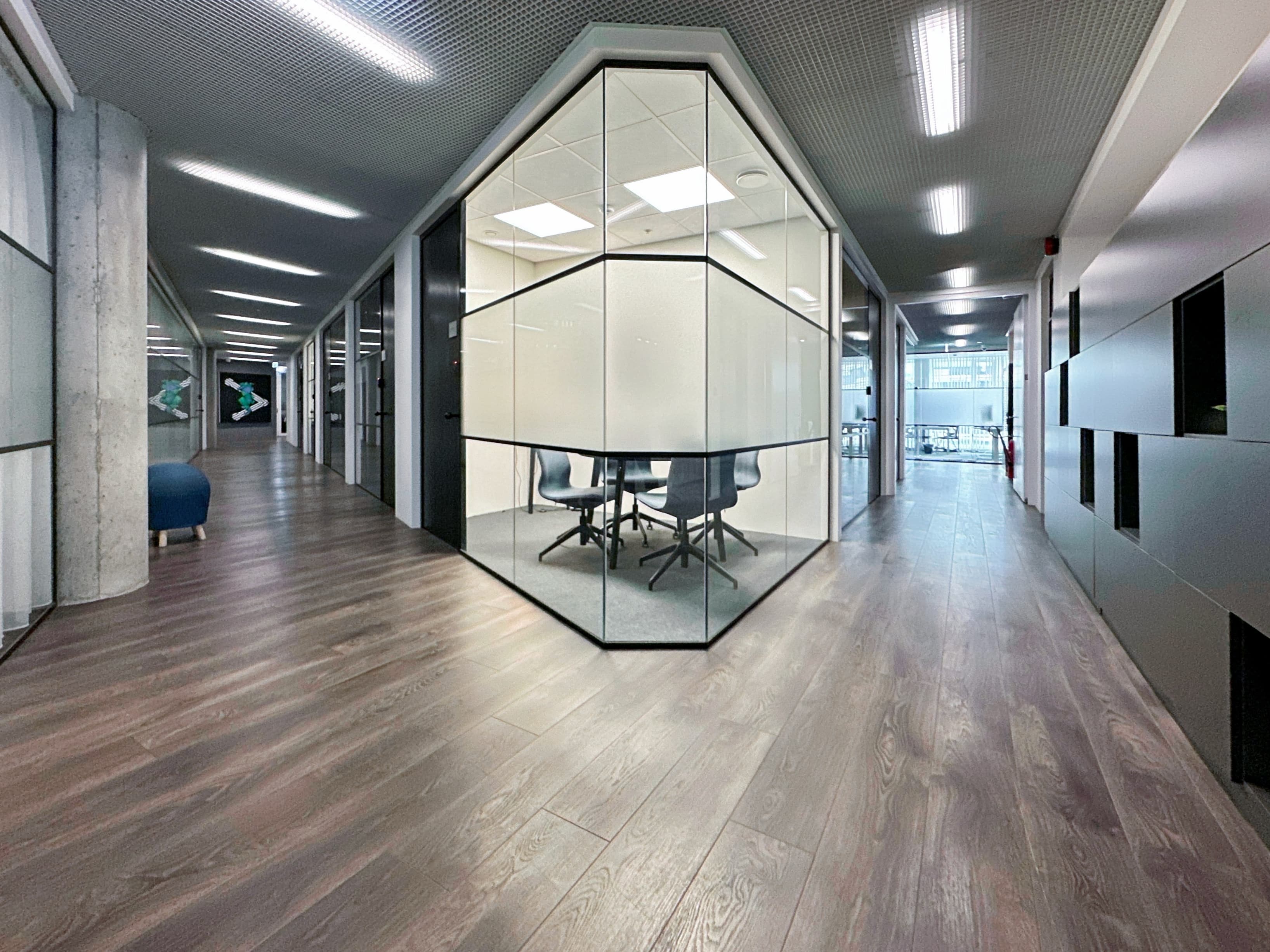 Laugavegur 13, 101 Reykjavik image 6 Laugavegur 13, 101 Reykjavik image 6