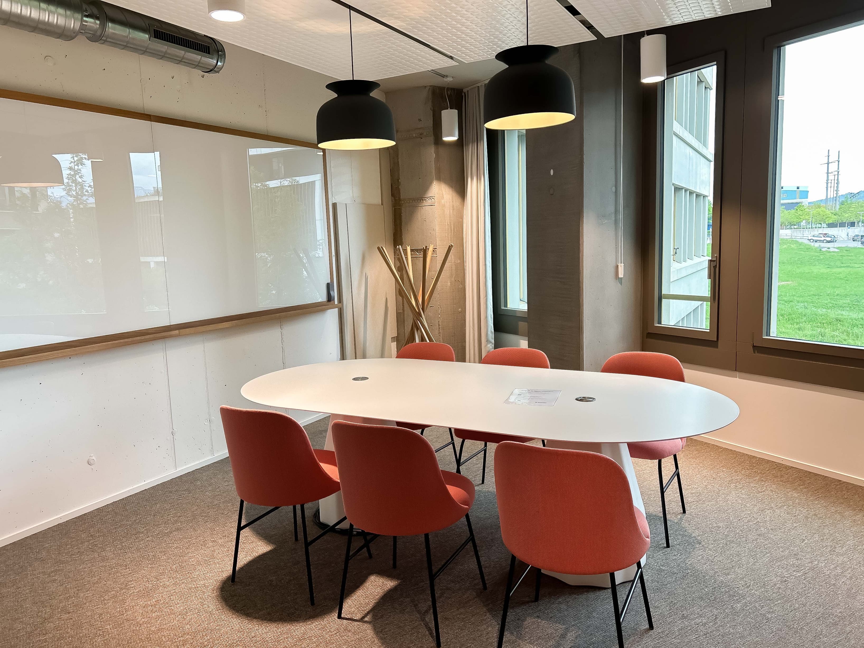 ROTKREUZ, Spaces Suurstoffi image 4