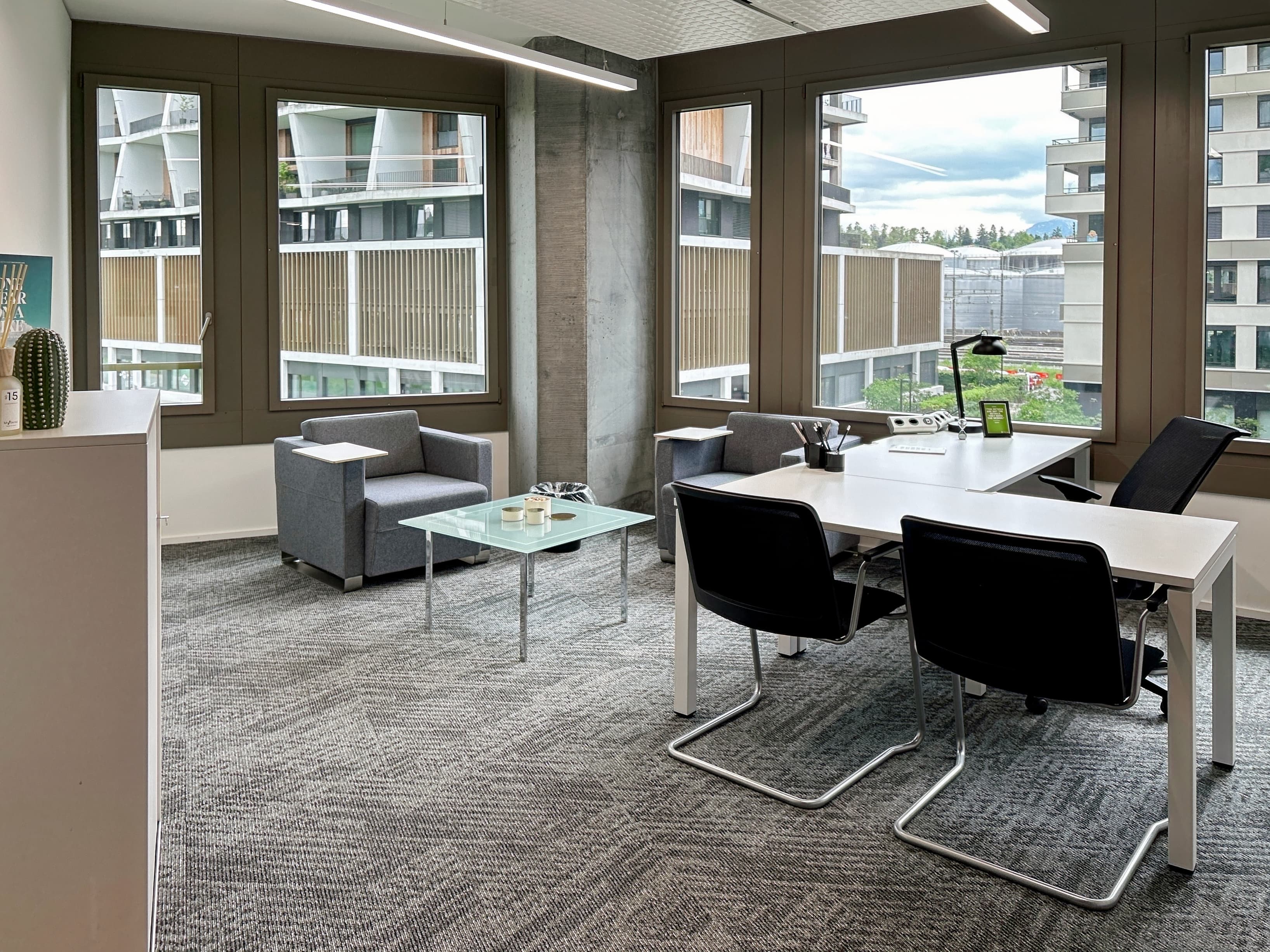 ROTKREUZ, Spaces Suurstoffi image 5