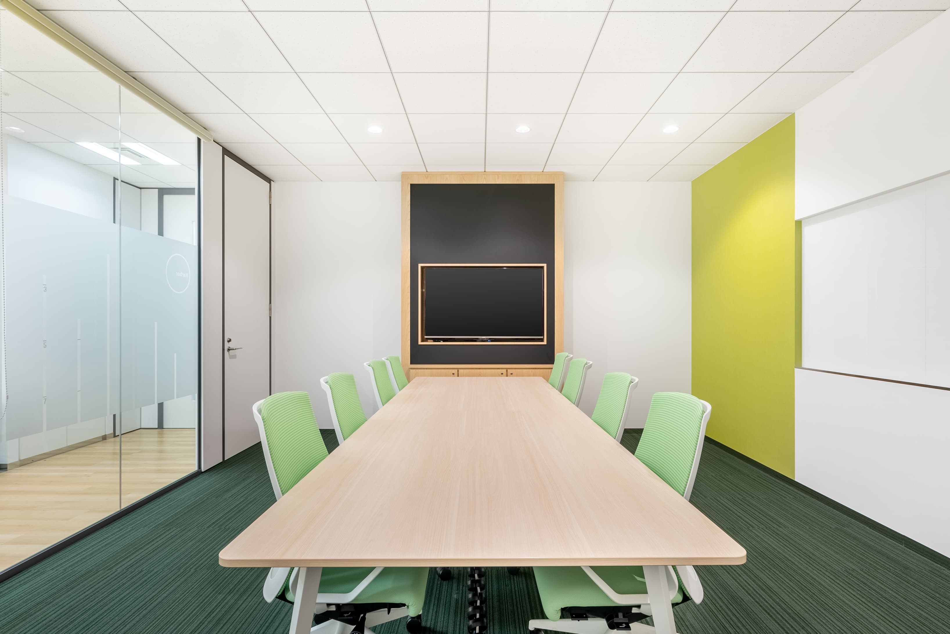 YOKOHAMA, Blue Avenue image 4