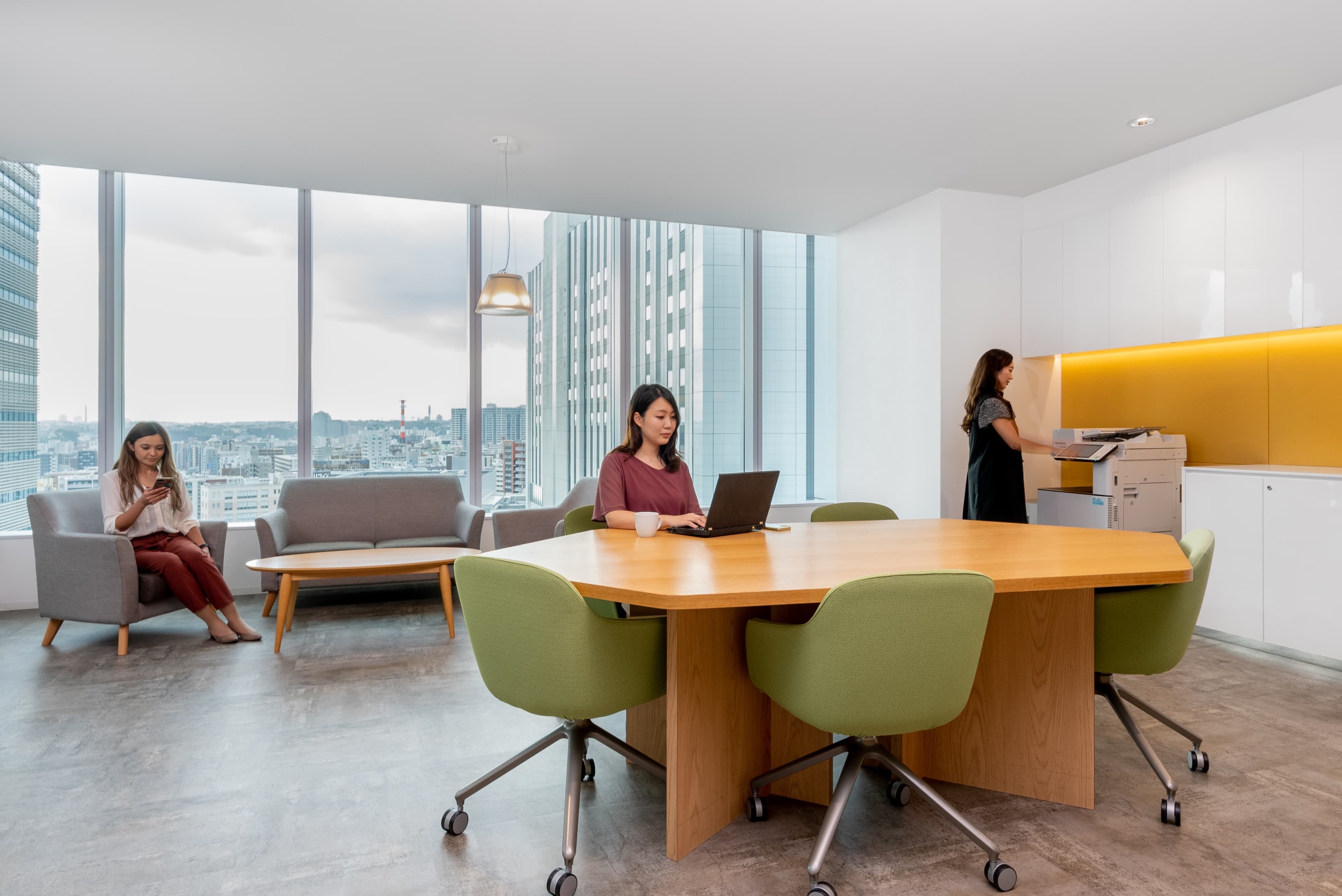 YOKOHAMA, Blue Avenue image 10