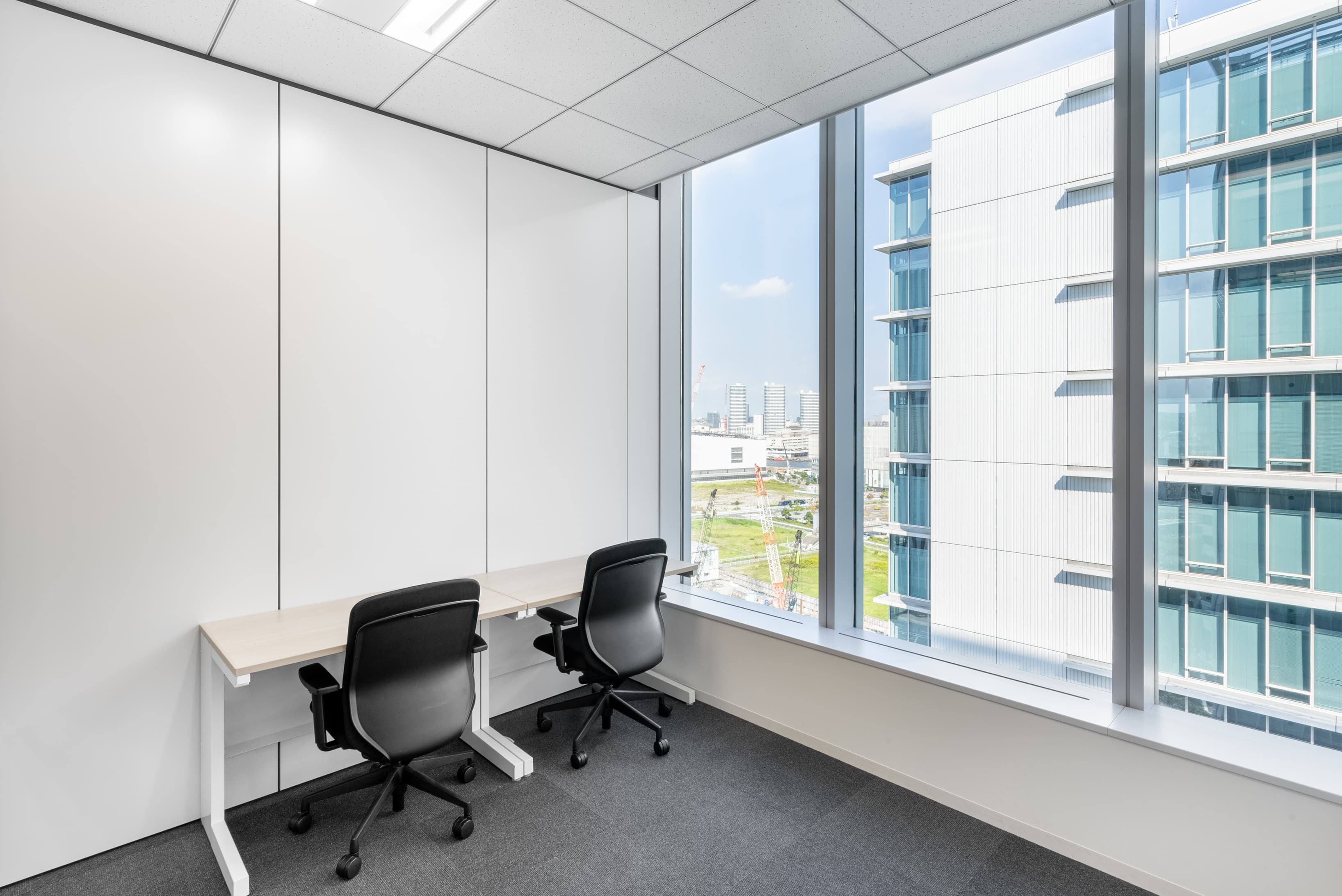 YOKOHAMA, Blue Avenue image 9