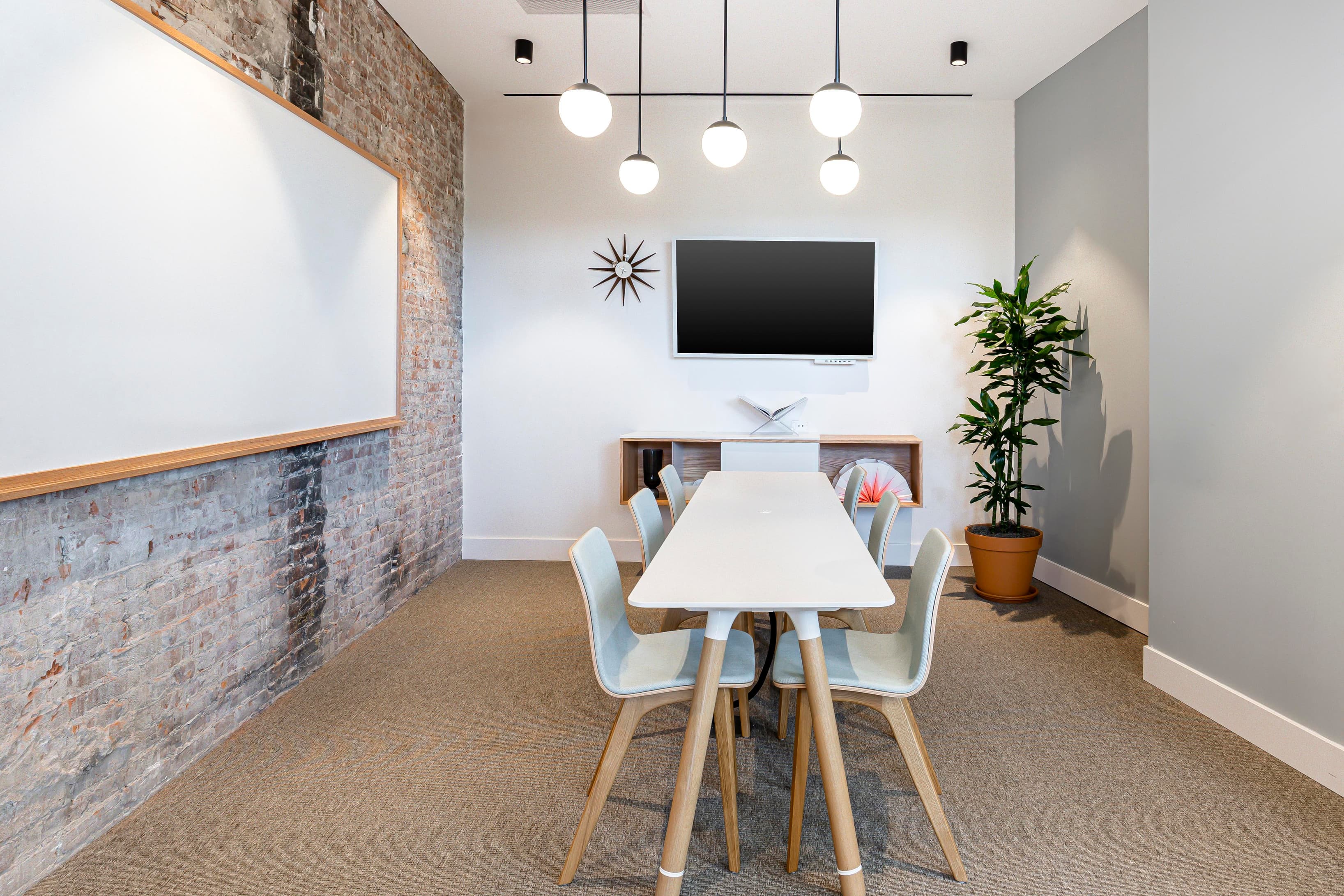 OH, Cleveland – Spaces Warehouse District image 4