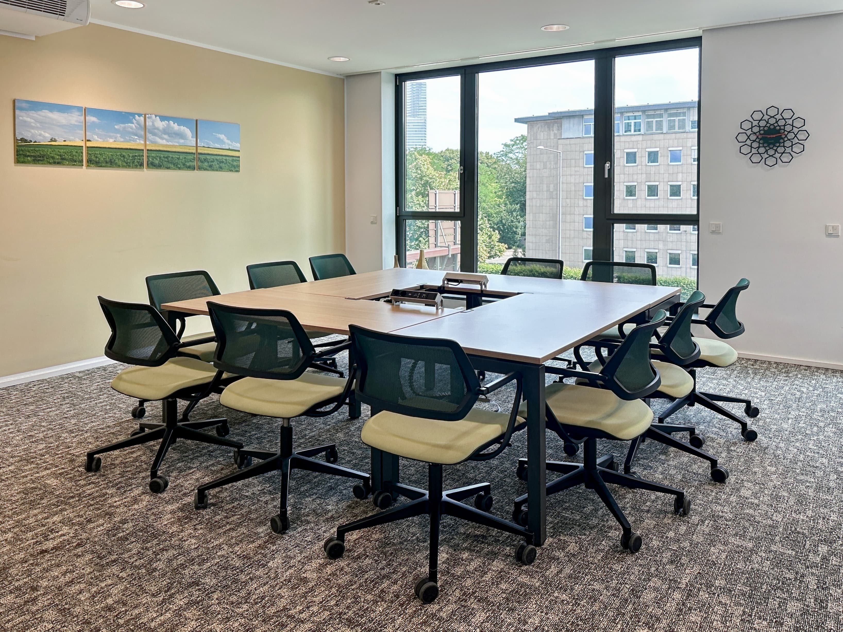 COLOGNE, Colonius Carré image 11