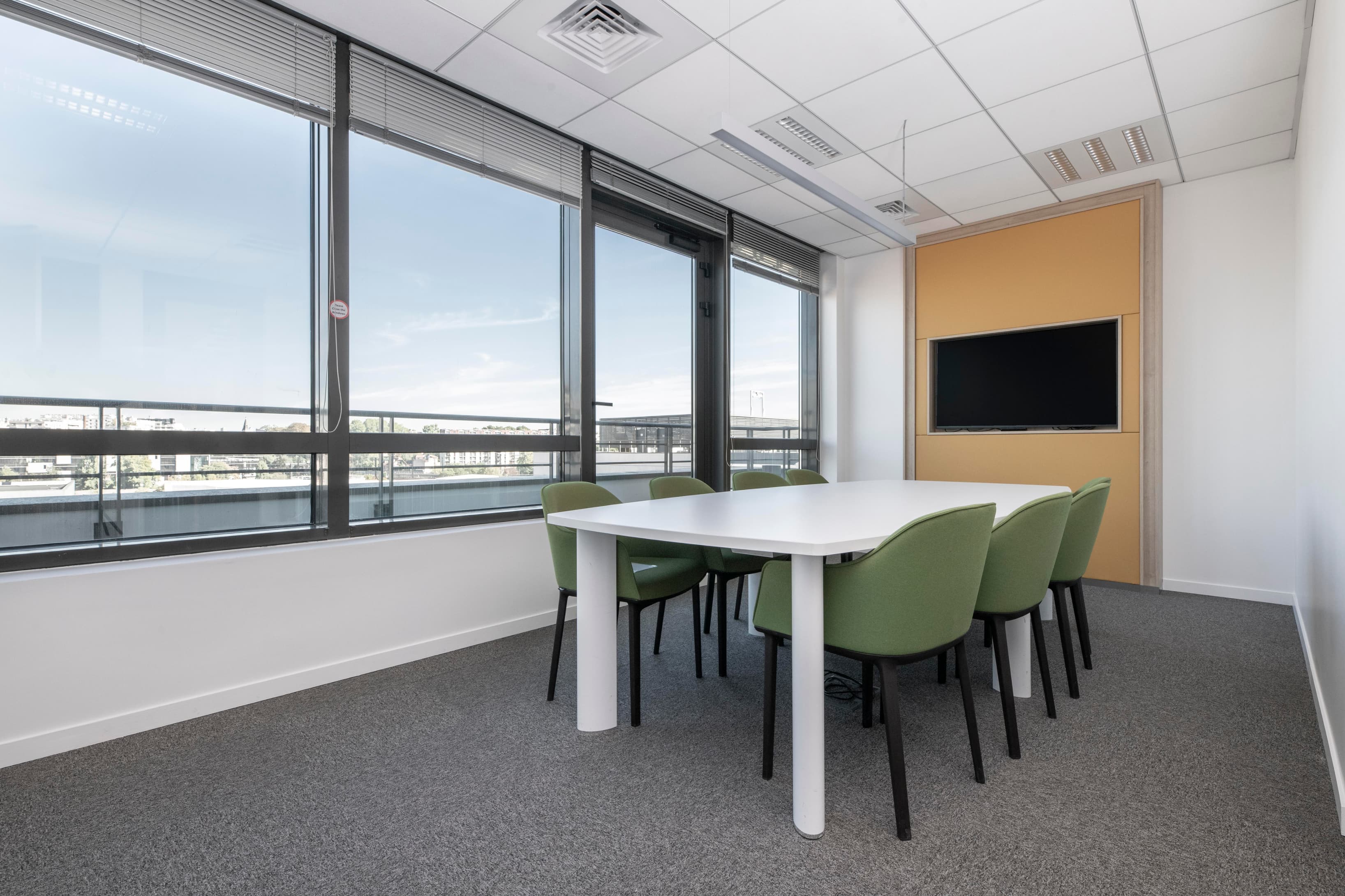 ALFORTVILLE, Stop & Work Alfortville image 5 ALFORTVILLE, Stop & Work Alfortville image 5