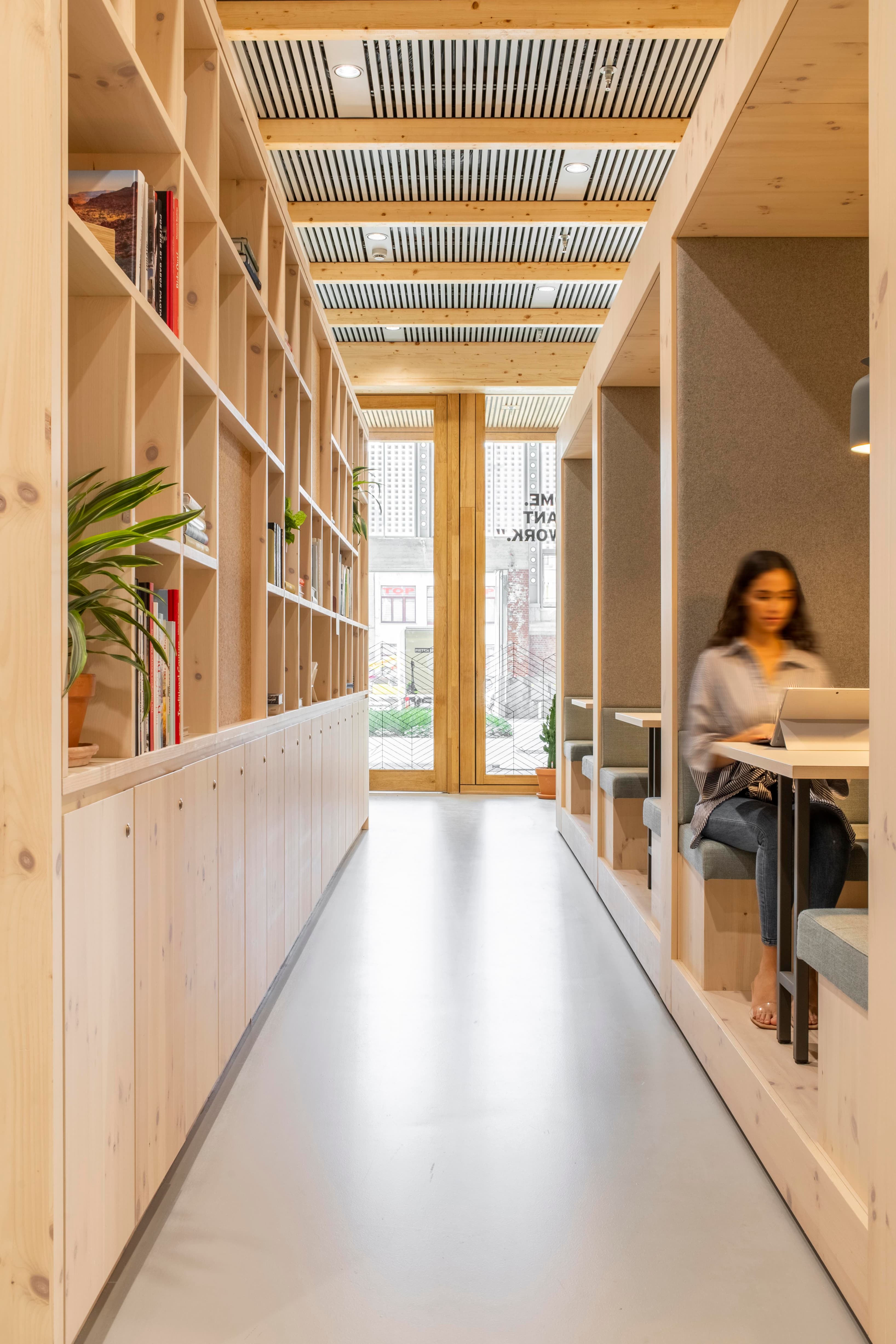 Brussels, Spaces Tour & Taxis image 12