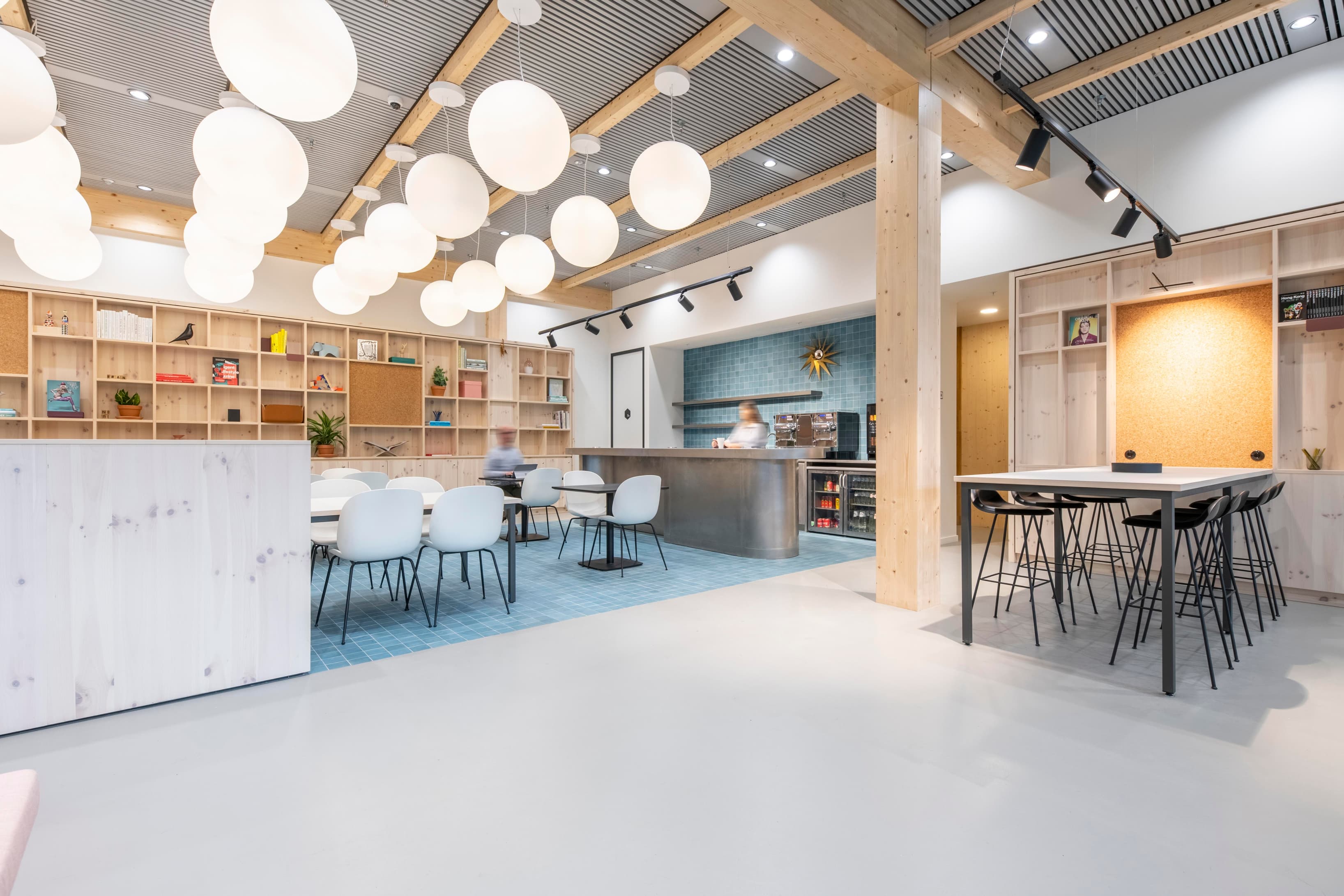 Brussels, Spaces Tour & Taxis image 5