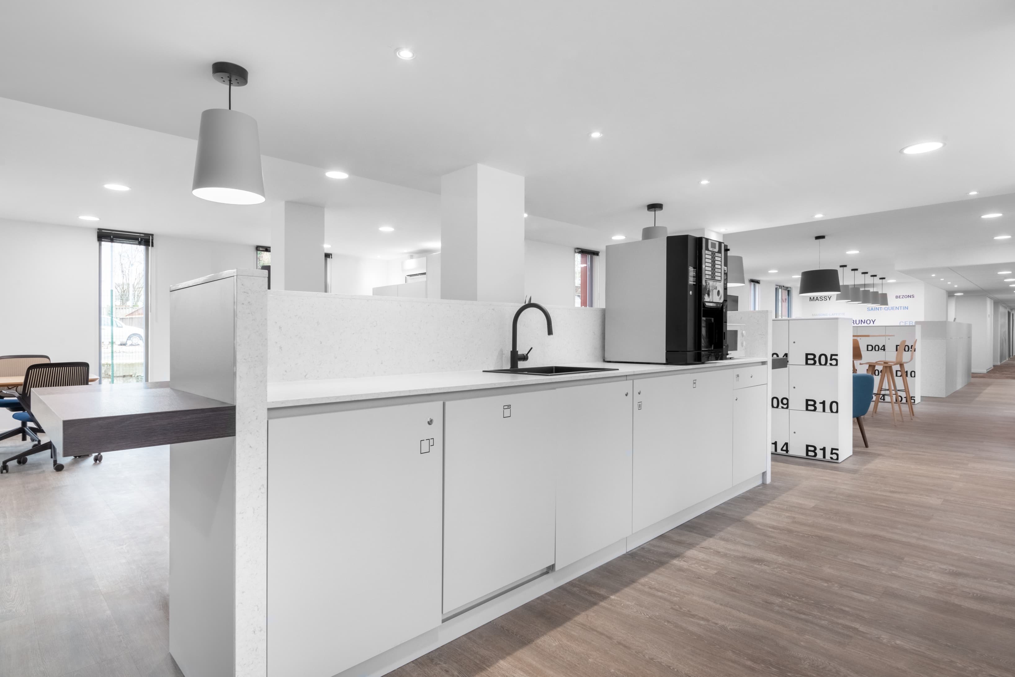 BRUNOY, Stop & Work Brunoy image 4 BRUNOY, Stop & Work Brunoy image 4