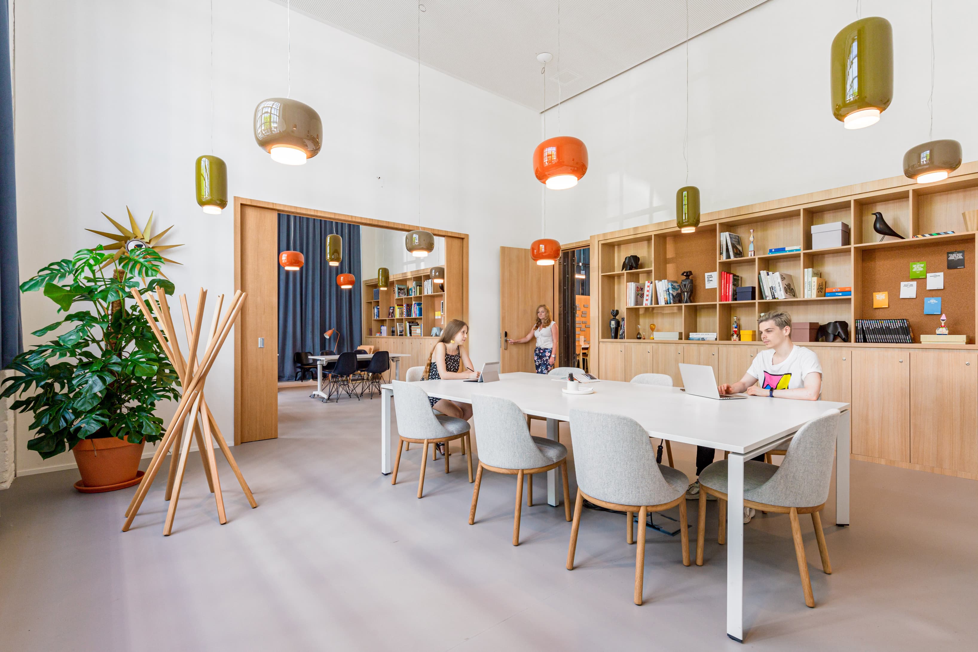 BUDAPEST, Spaces White House image 12 BUDAPEST, Spaces White House image 12