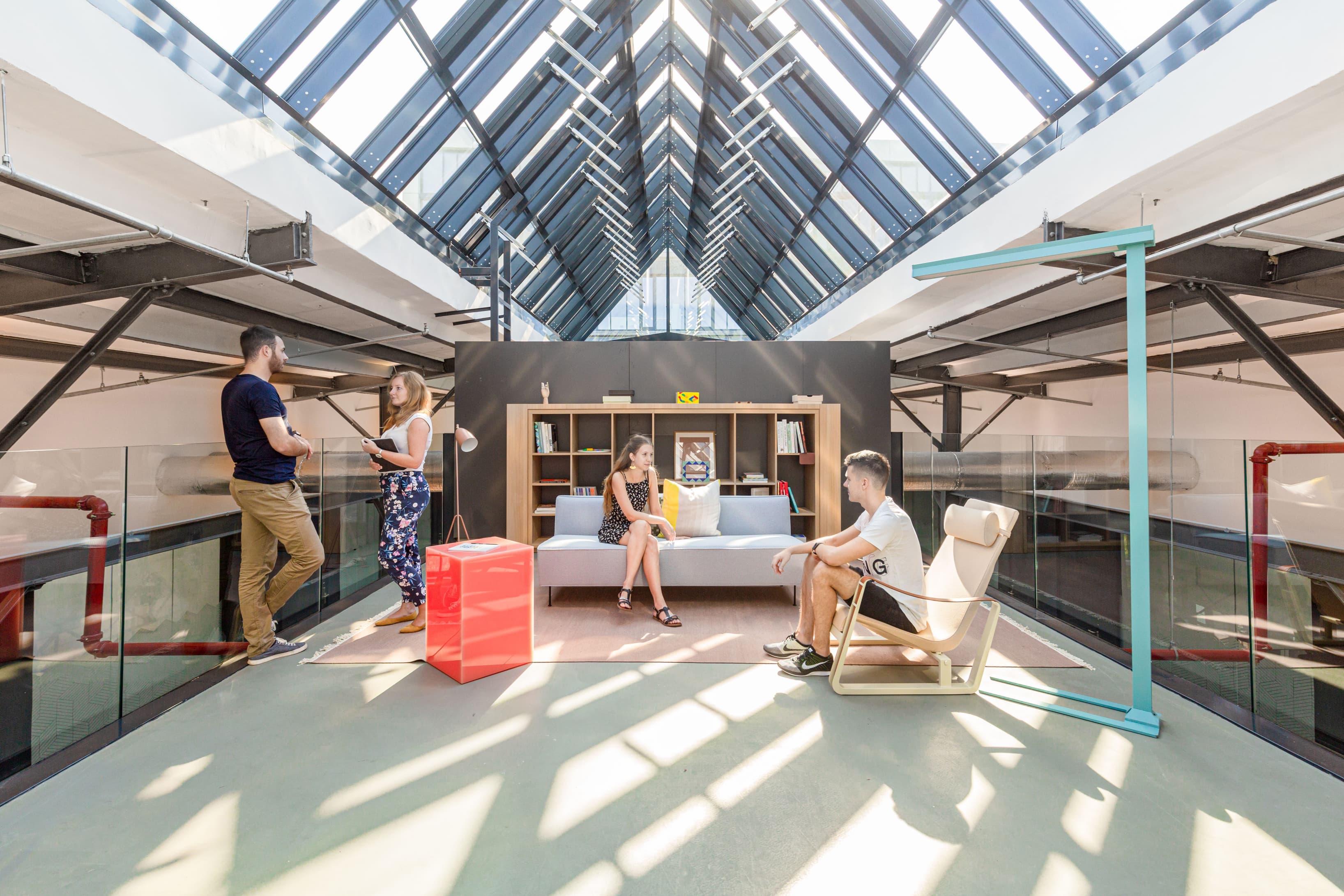 BUDAPEST, Spaces White House image 11 BUDAPEST, Spaces White House image 11