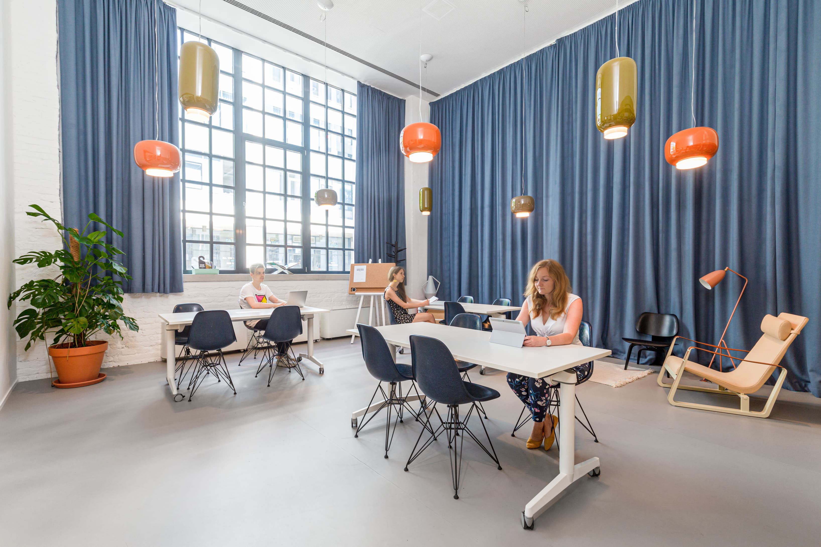 BUDAPEST, Spaces White House image 2 BUDAPEST, Spaces White House image 2