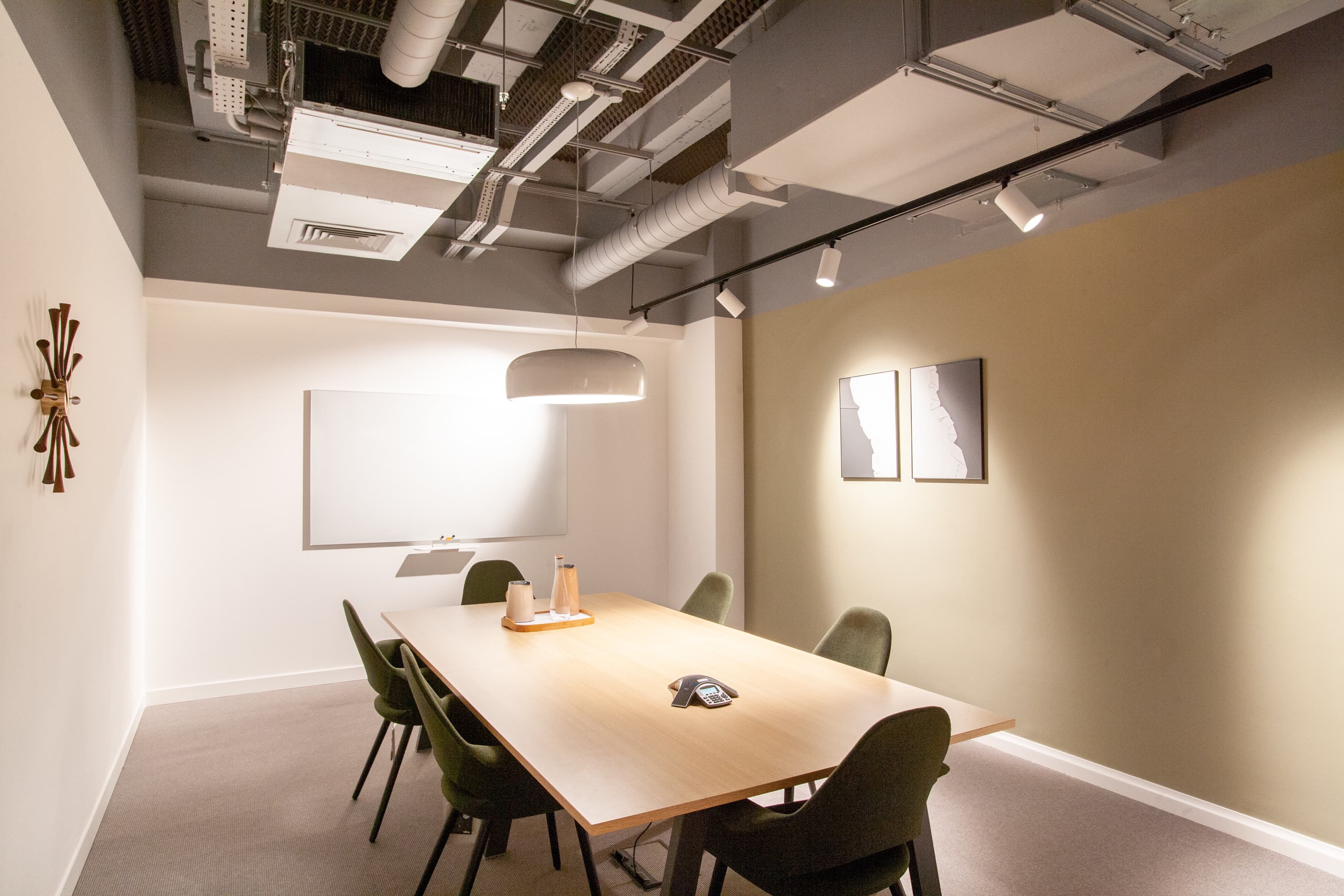 HEMEL HEMPSTEAD, Spaces, The Maylands image 7