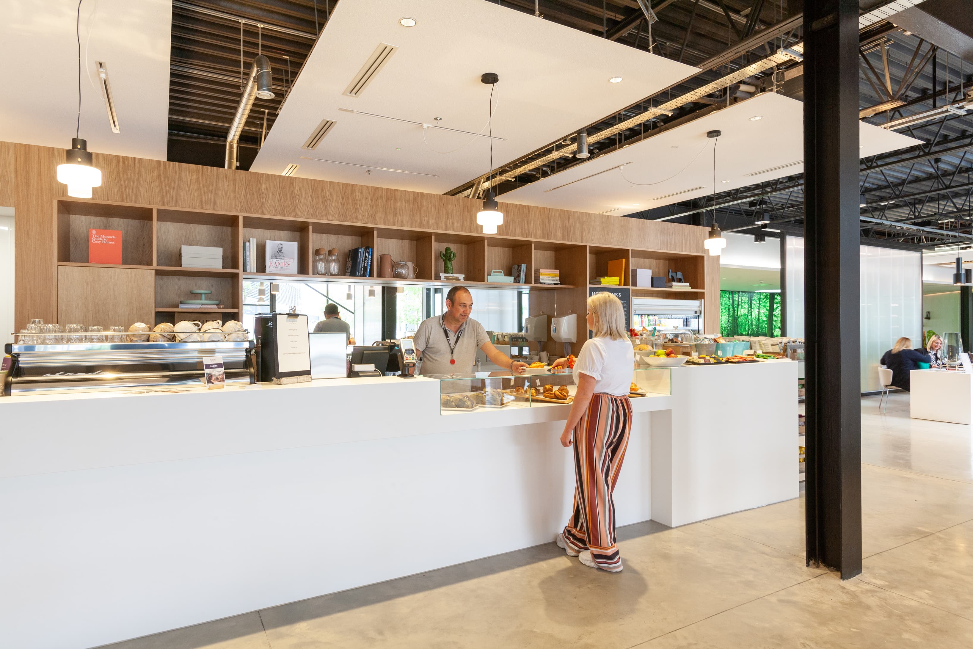 HEMEL HEMPSTEAD, Spaces, The Maylands image 8