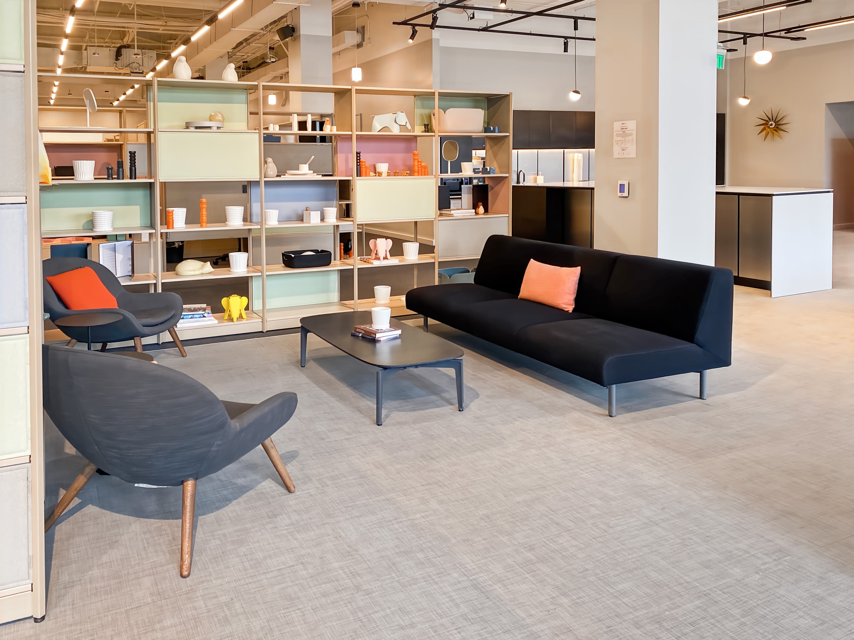 LA, Baton Rouge - 10202 Perkins Rowe image 2 LA, Baton Rouge - 10202 Perkins Rowe image 2