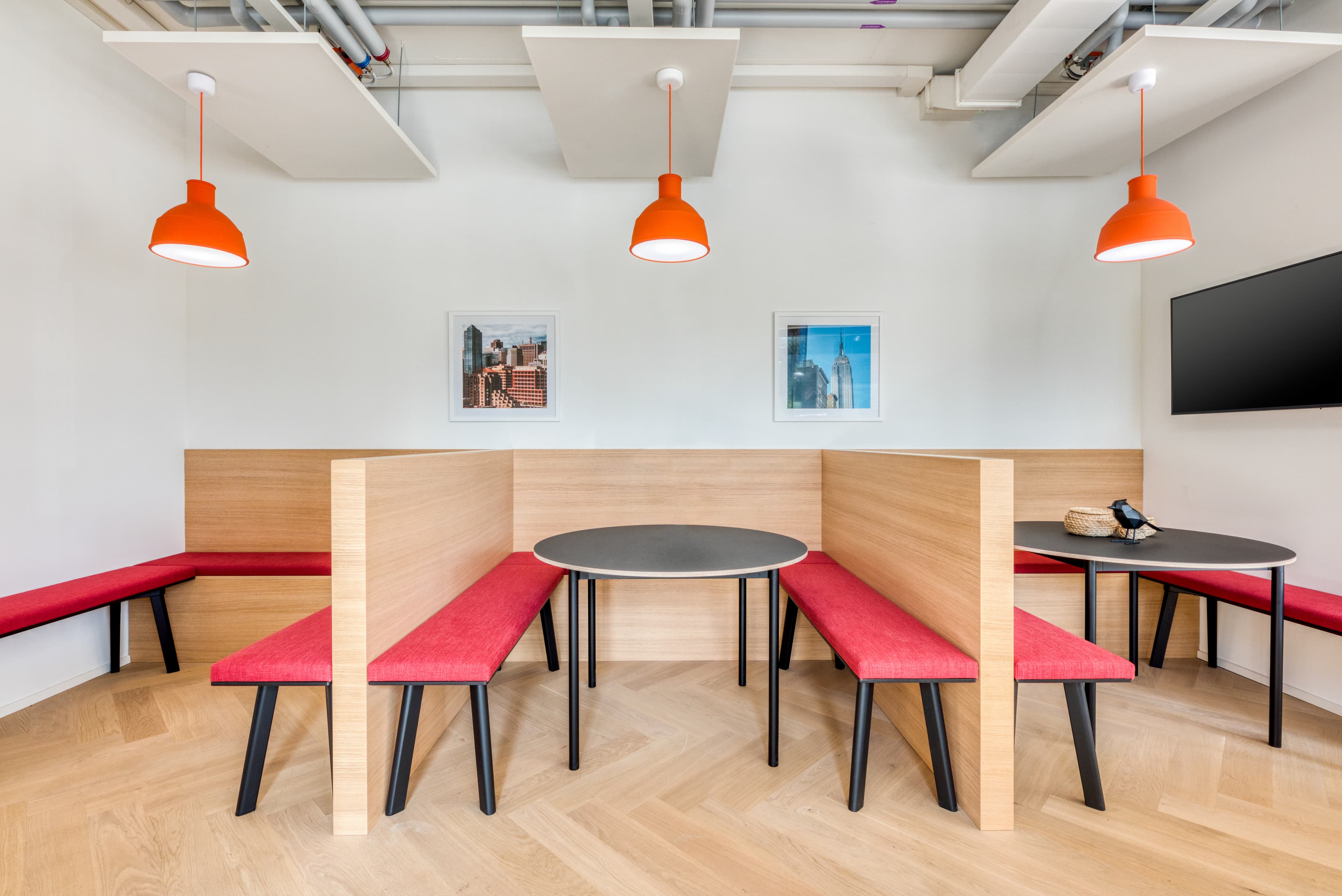 GENEVA, Airport image 1