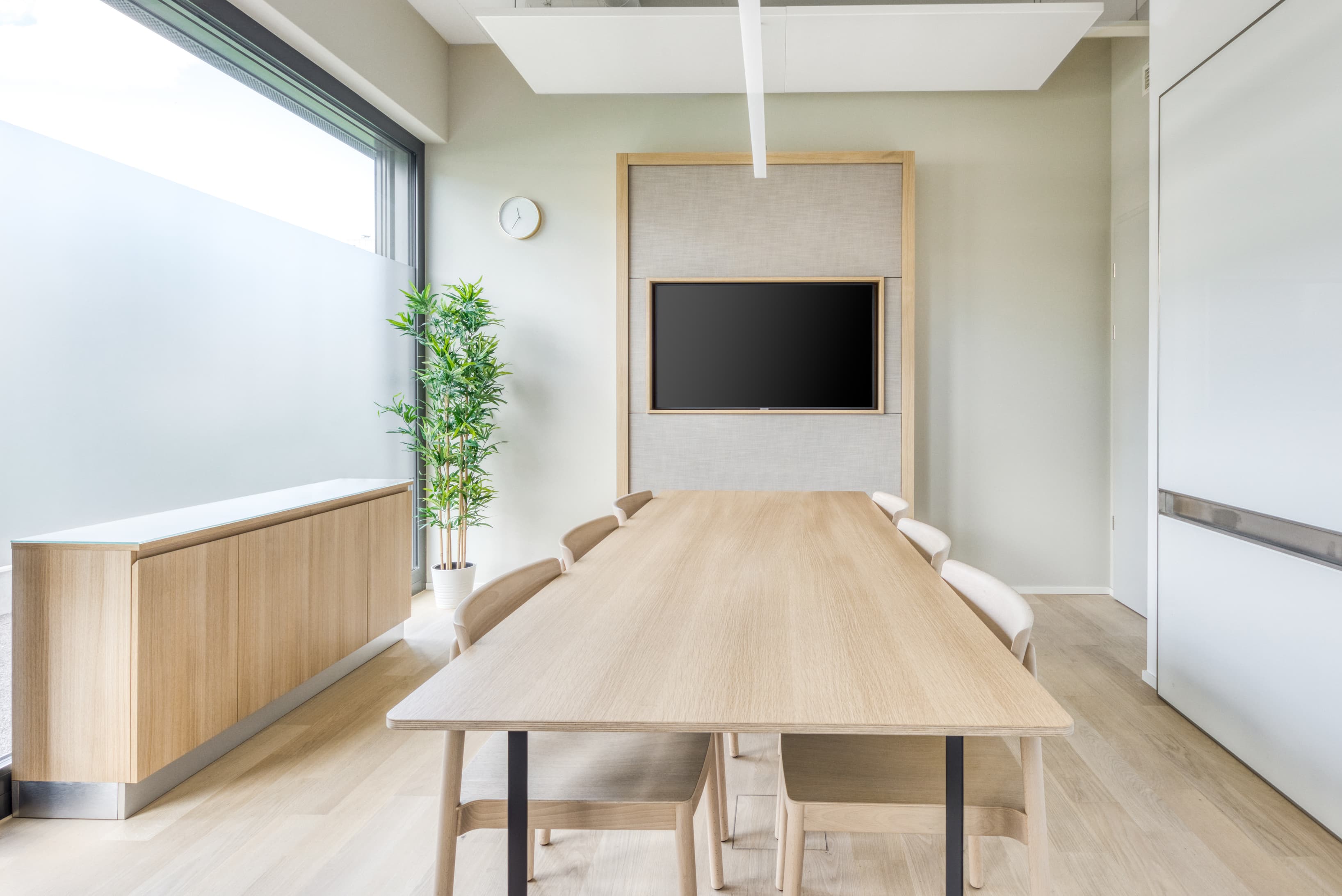 GENEVA, Airport image 9