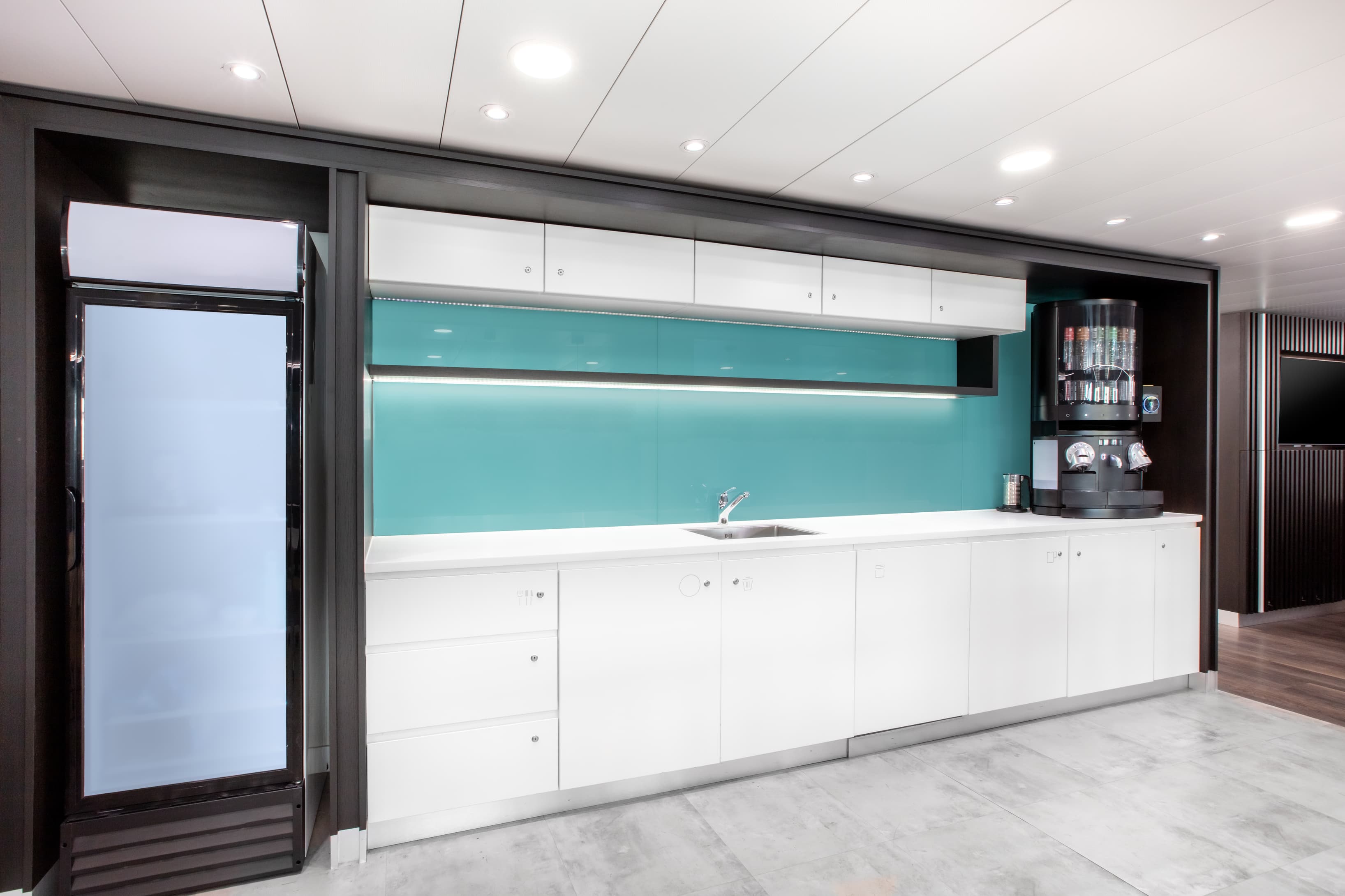 Zurich, Stauffacher image 6 Zurich, Stauffacher image 6