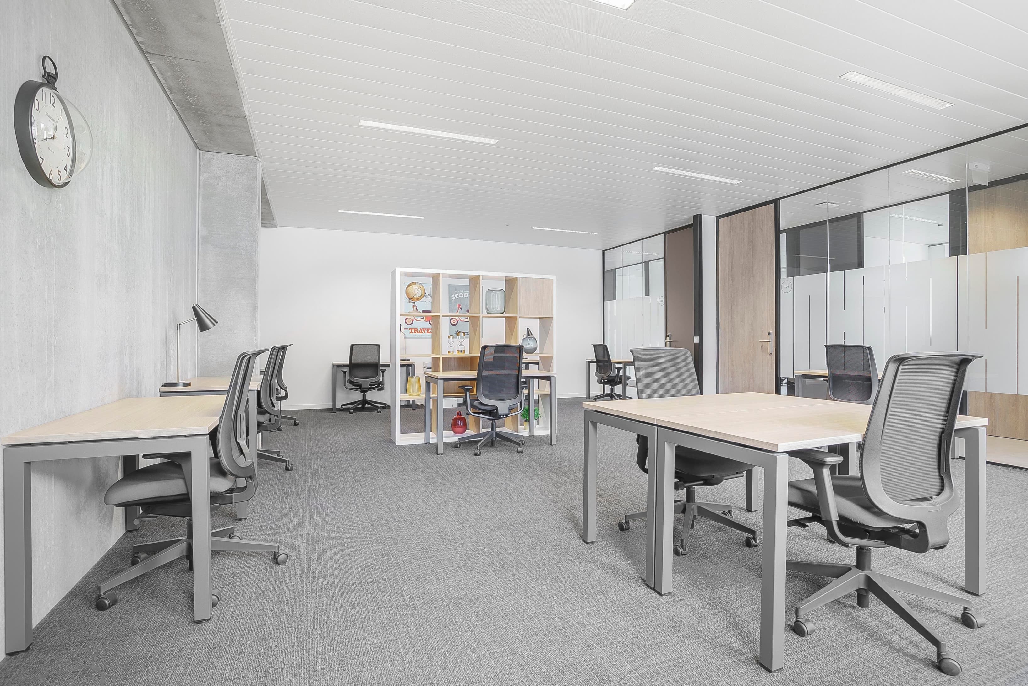 BRECHT, Brecht image 7