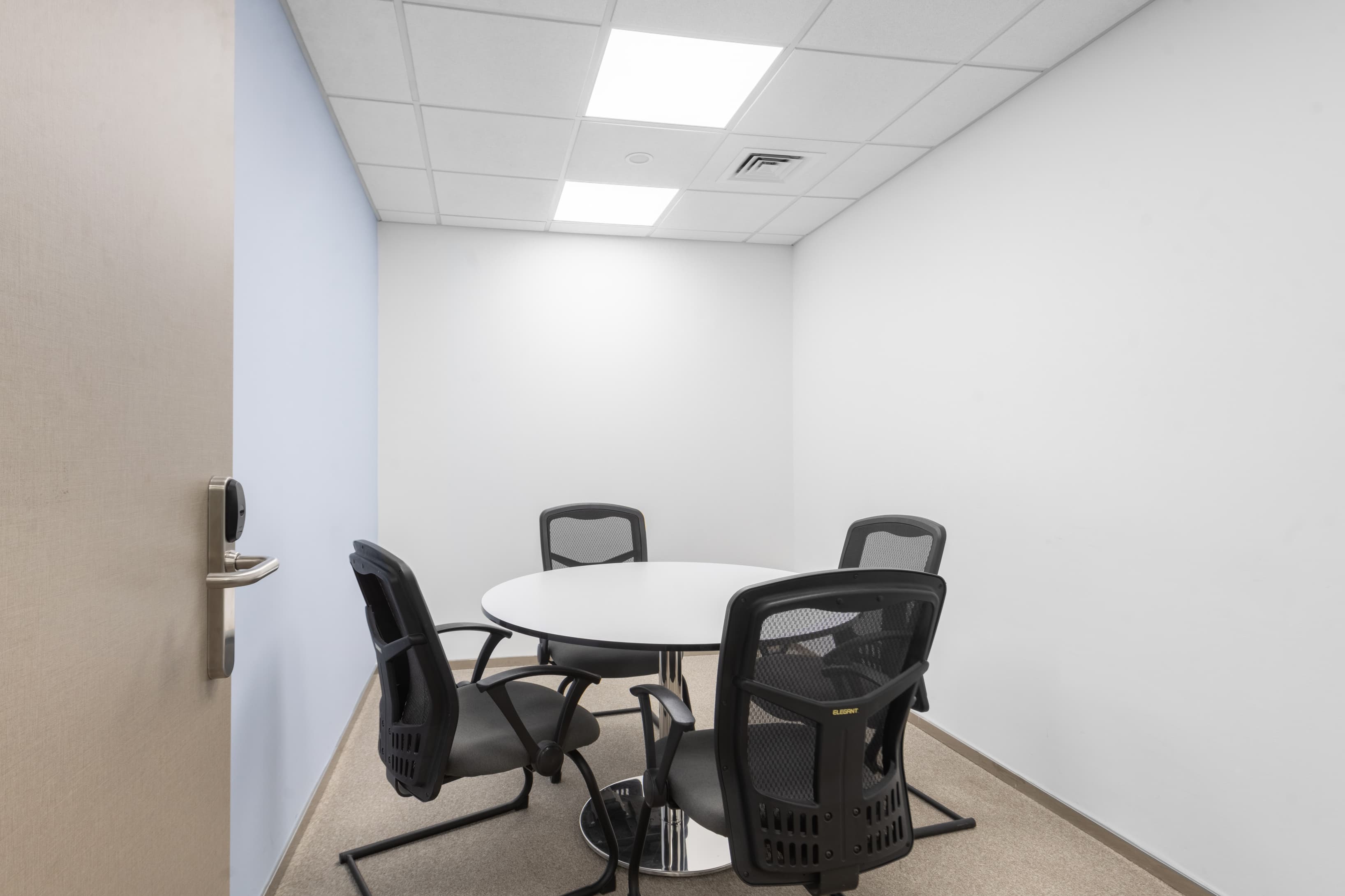 AMMAN, Armada Tower image 3