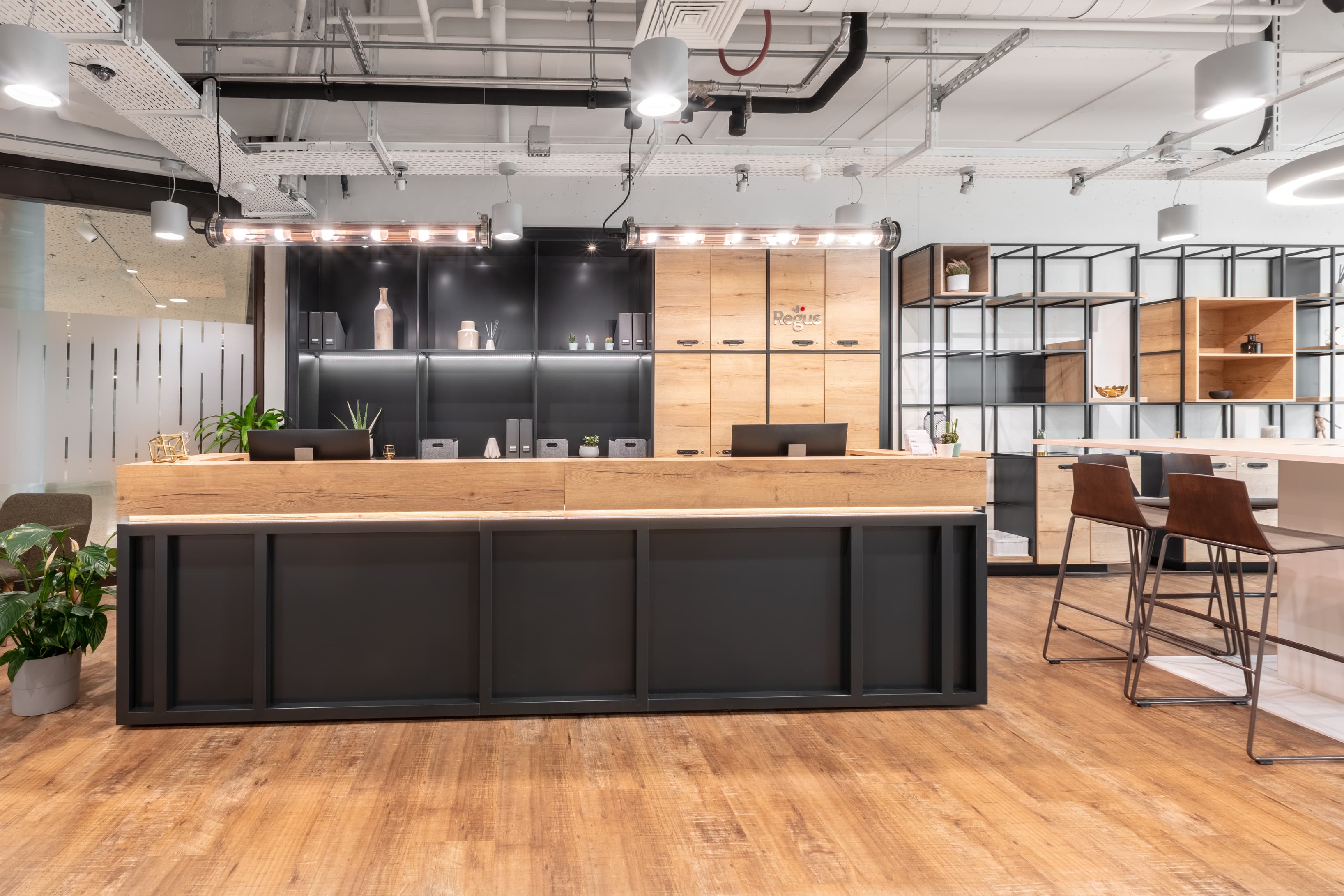 WINTERTHUR, Main Station image 1 WINTERTHUR, Main Station image 1