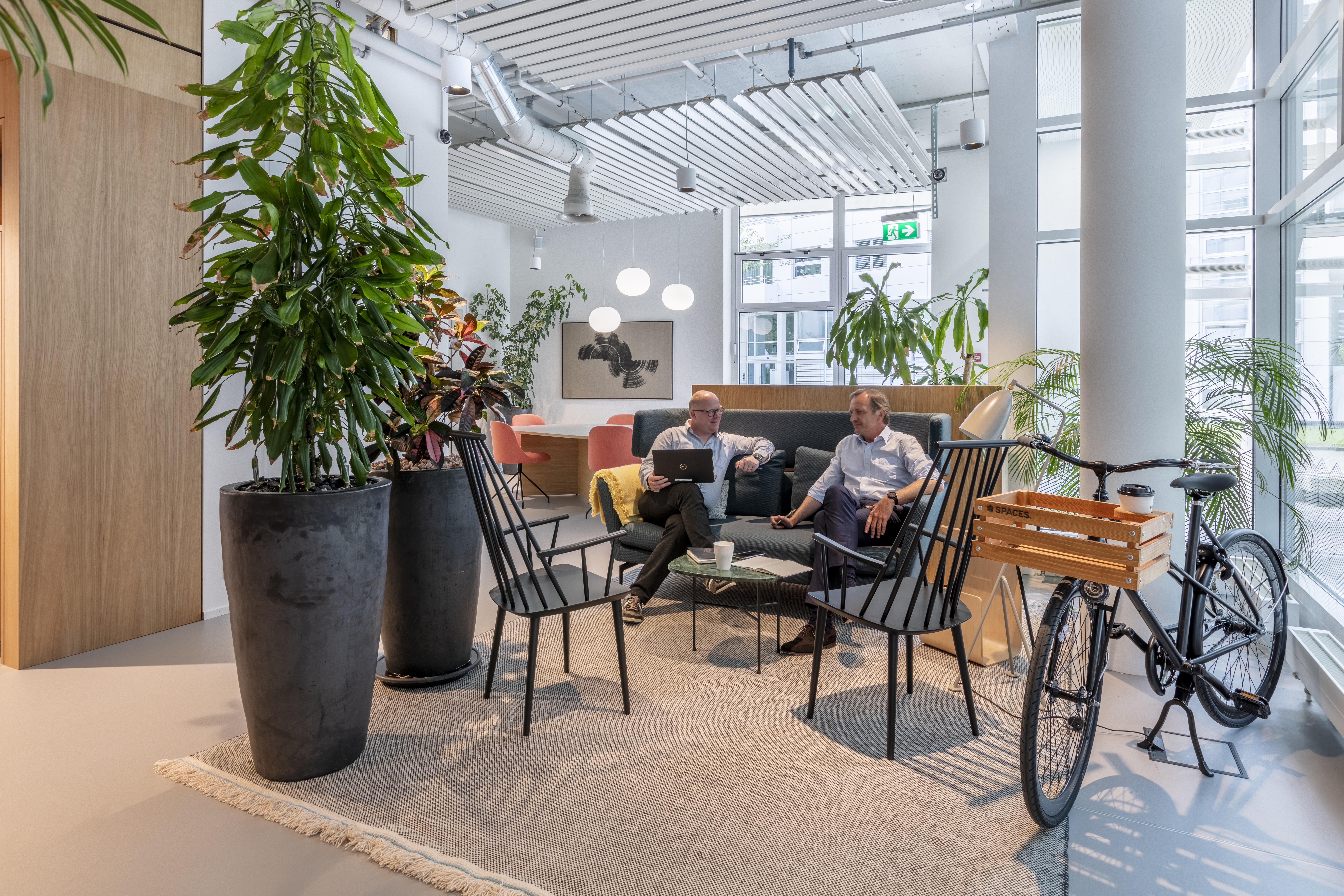 ZUG, Spaces Main Station image 7