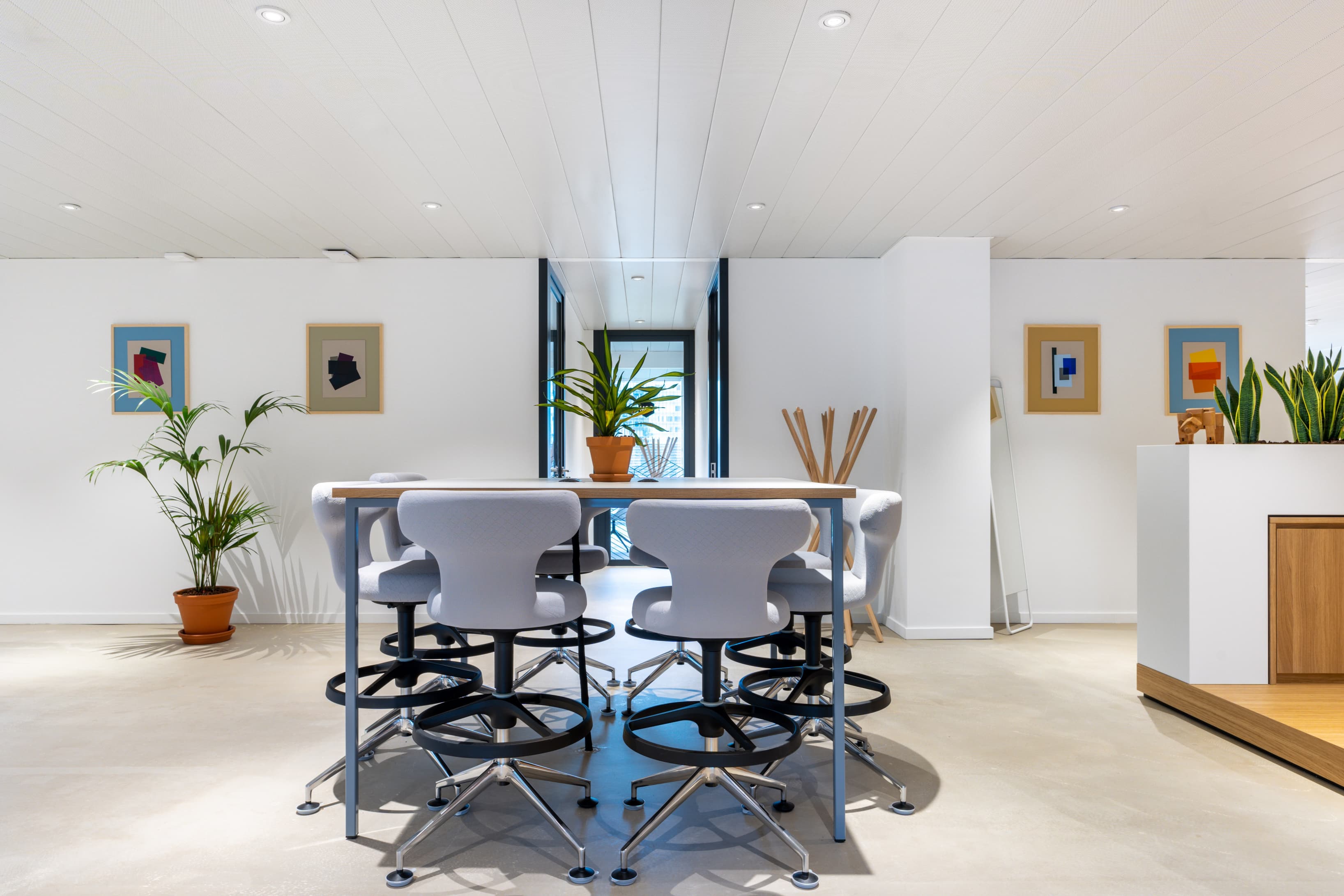 Brussels, Spaces Manhattan Center image 3